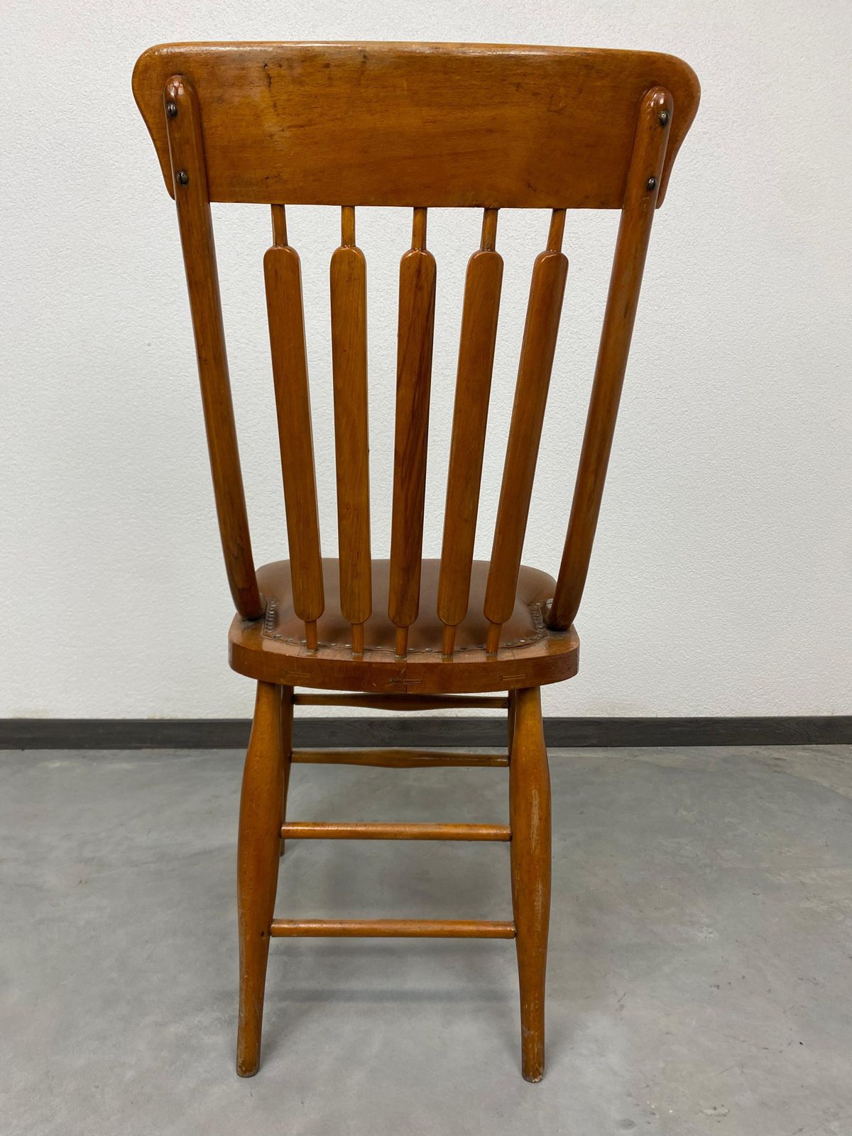 photo vintage Dining Room Chairs In Style Of Adolf Loos
