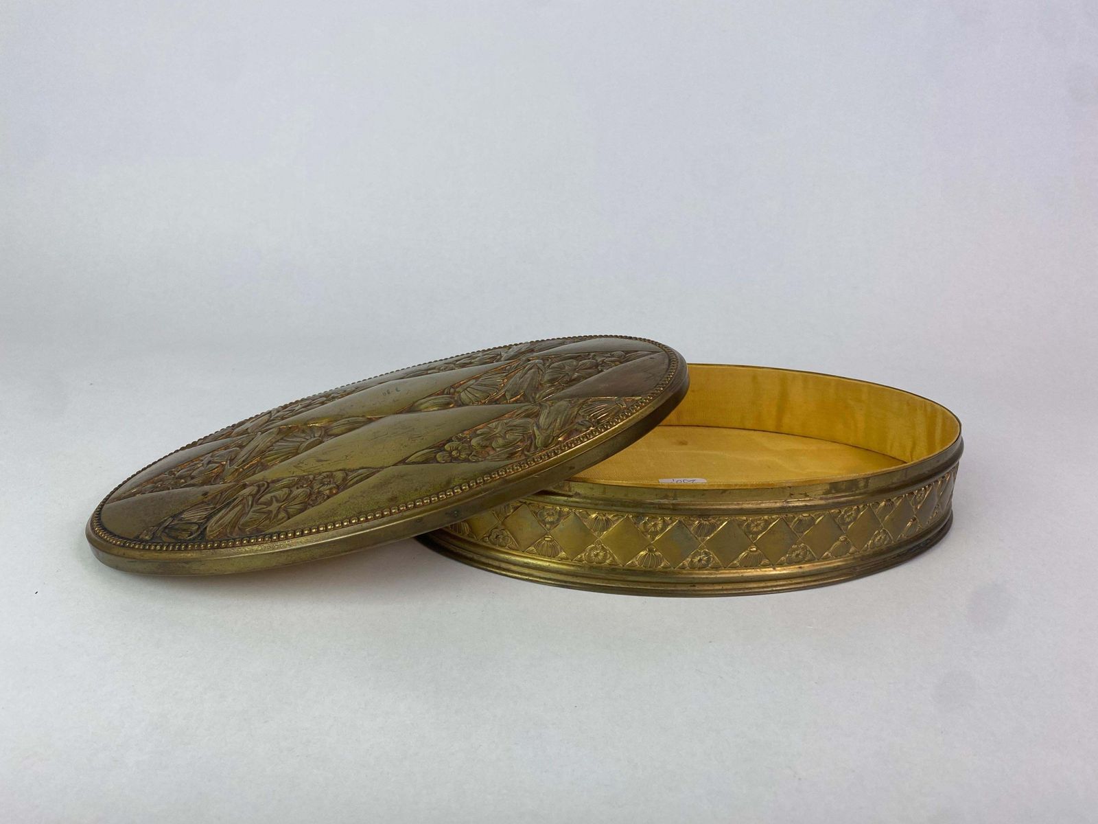 Brass Jewelry Box In Style Of Dagobert Peche And Wiener Werkstätte photo 641.0