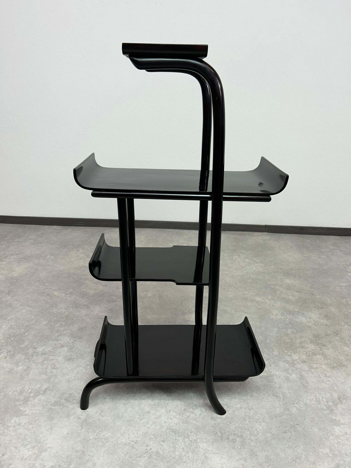 Very Rare Pagoda Plant Stand D68 By Thonet Mundus photo Home Decor