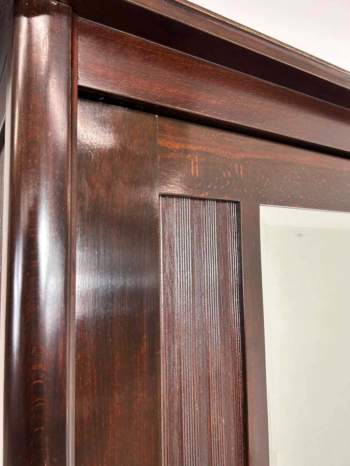 photo furniture Jugendstil Thonet Wardrobe