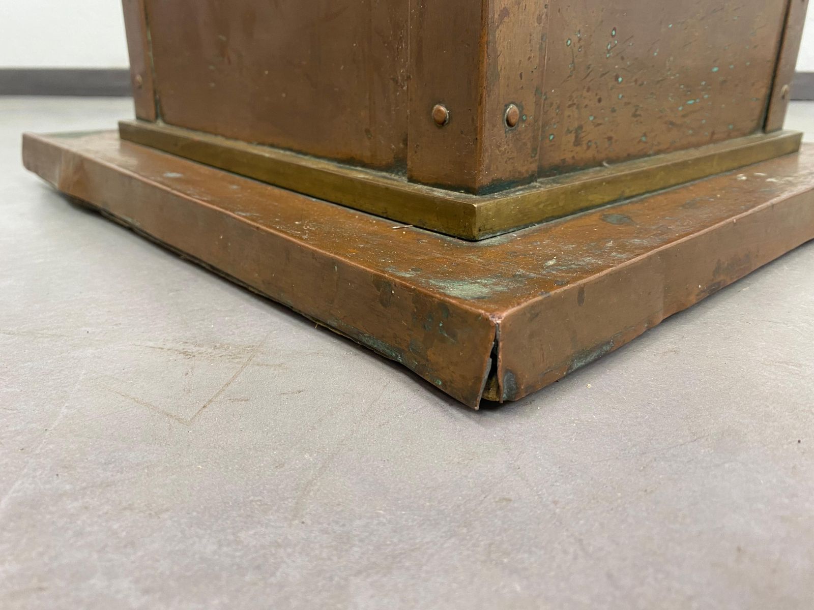 Jugendstil Umbrella Stand Attr. To Otto Prutscher   Wiener Werkstätte photo buy