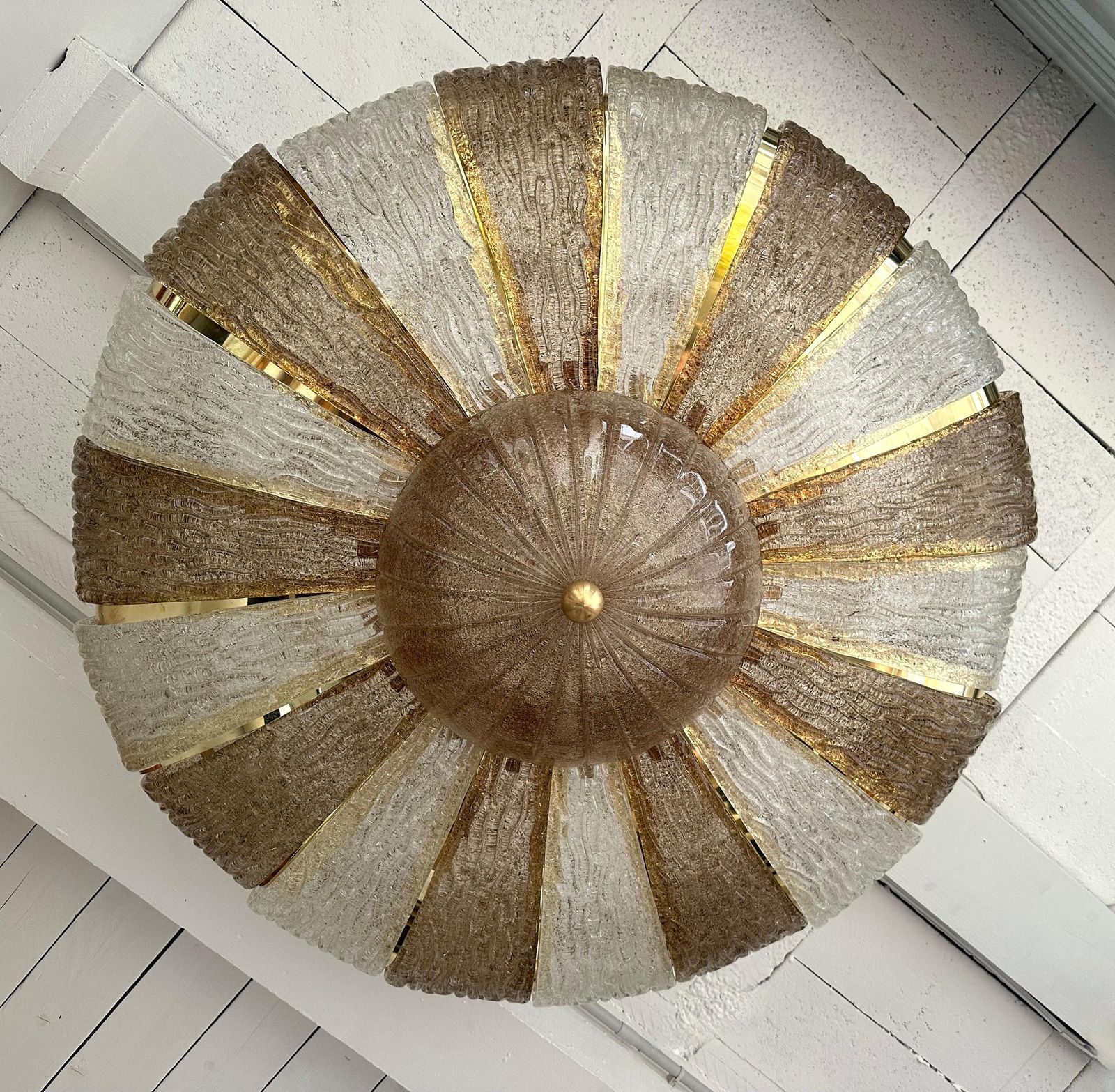 10263.0 Large Contemporary Crown Chandelier Brass And Murano Glass , Italy photo