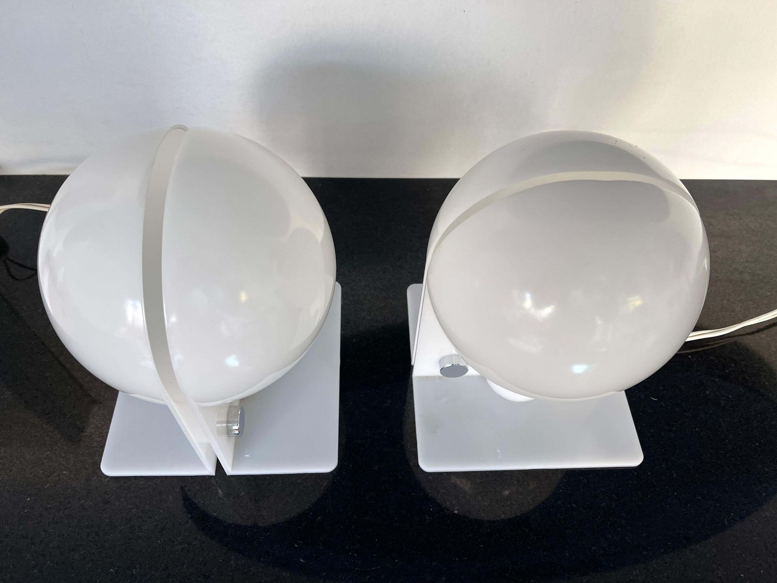 Pair Of Lucite Lamps Sirio By Brazzoni Lampa For Harvey Guzzini. Italy, 1970s photo 1968.0