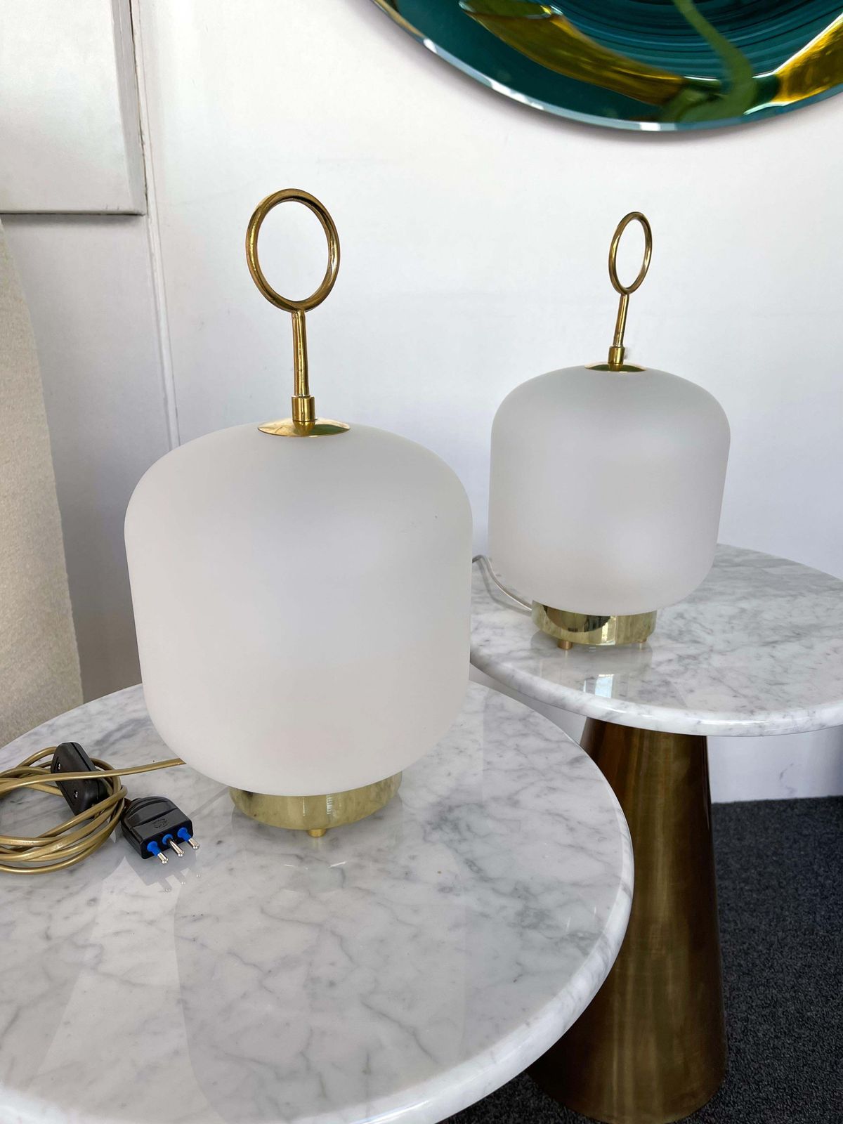 photo vinterior Contemporary Pair Of Murano Glass Medium Can Lamps Brass Ring, Italy