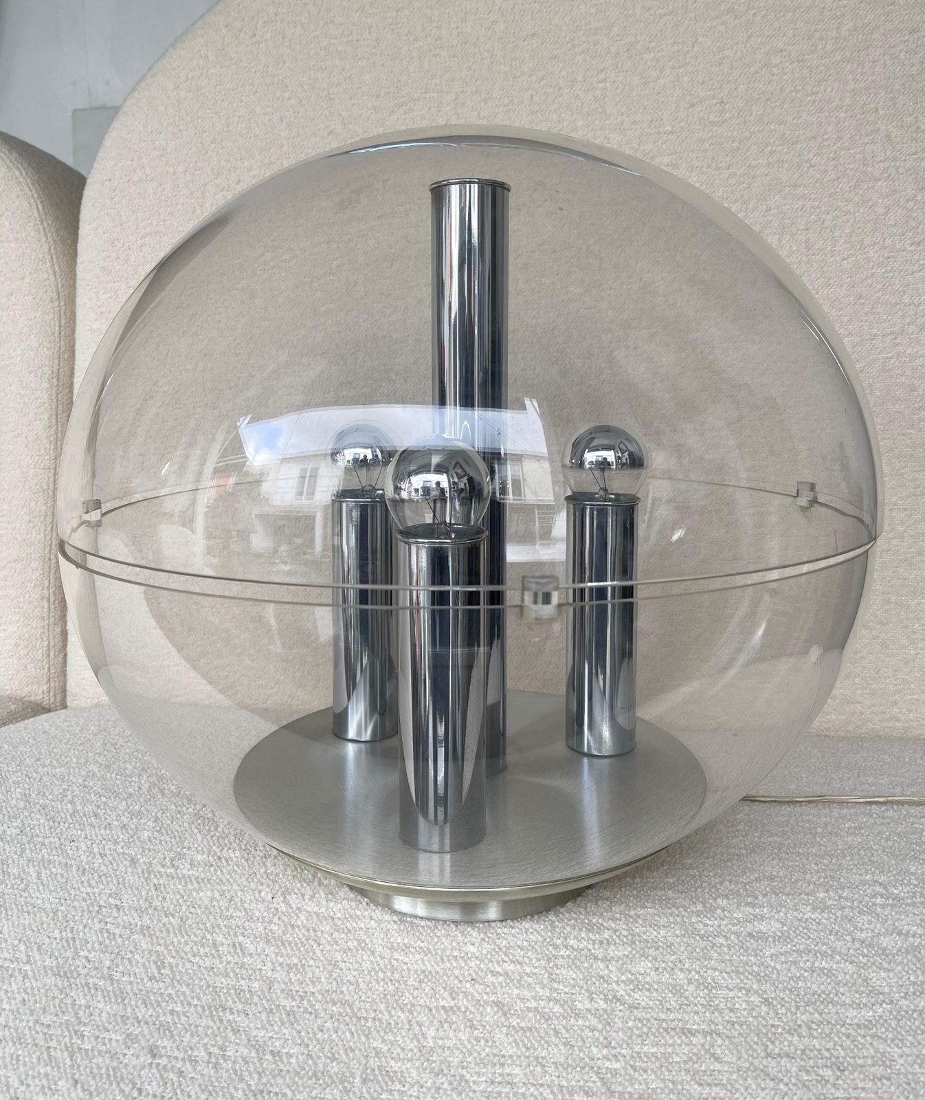 Large Space Age Lucite And Metal Ball Lamp, Italy, 1970s photo Lighting
