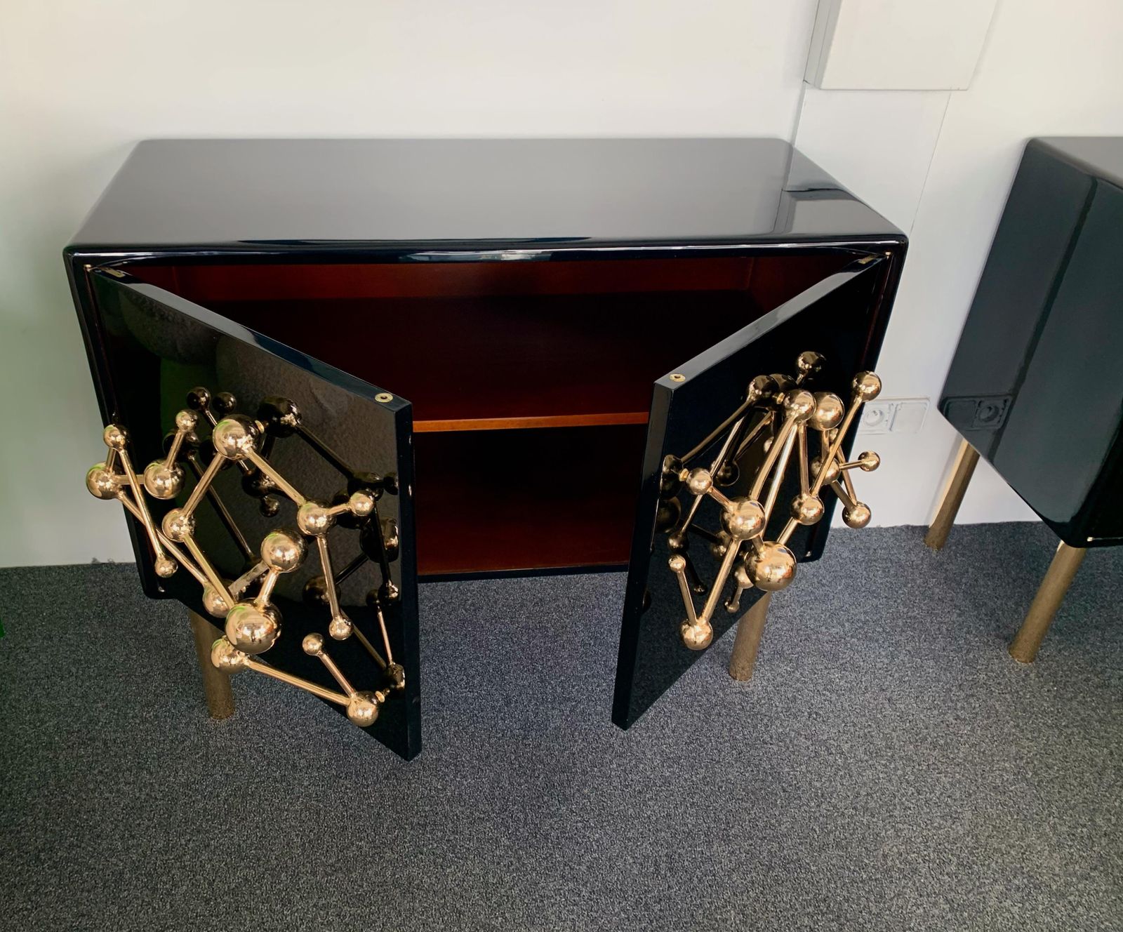 photo furniture Contemporary Atomo Lacquered Cabinets Buffets By Antonio Cagianelli, Italy