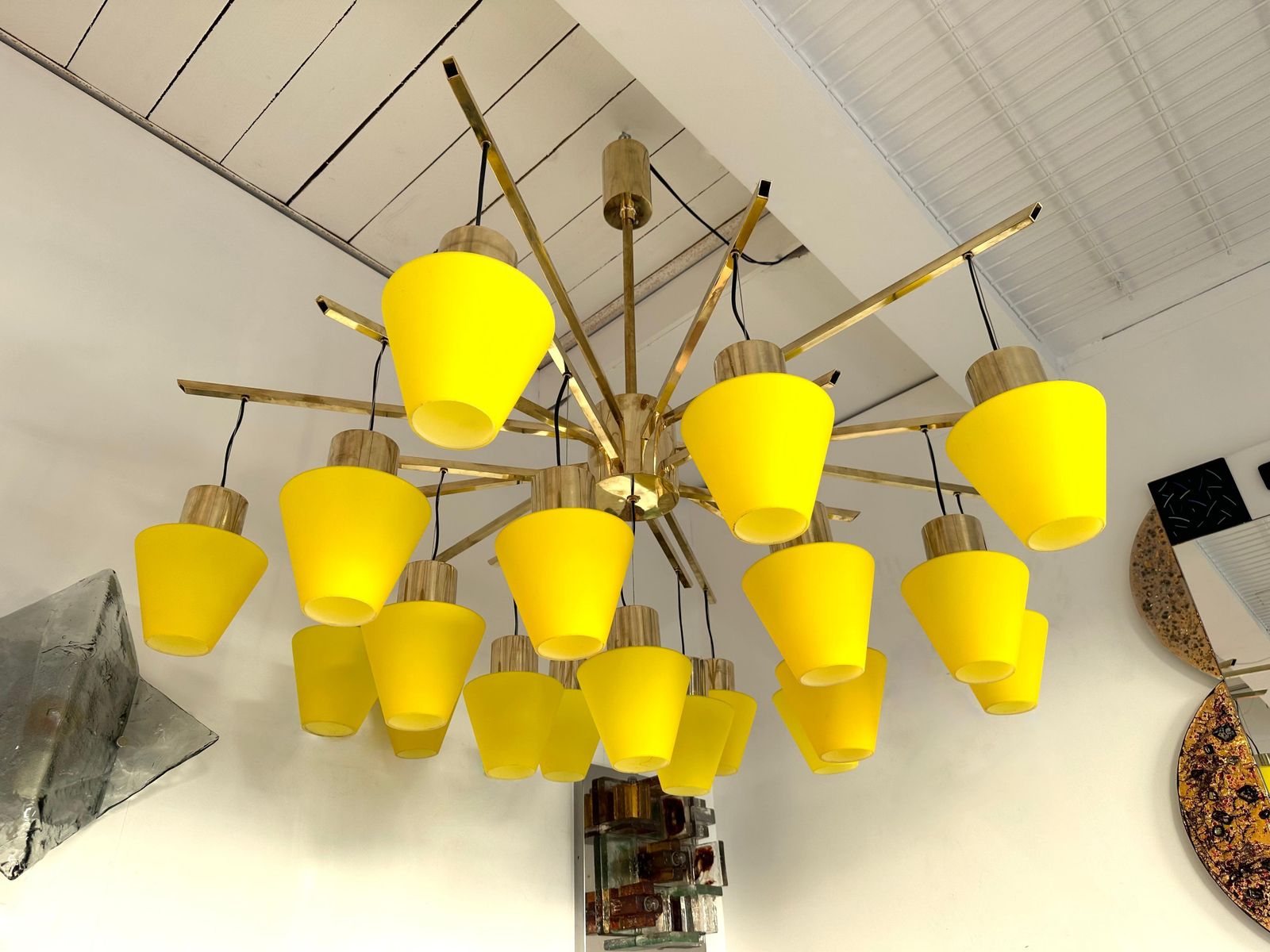 9408.0 Large Contemporary Brass Chandelier Yellow Murano Glass Cup, Italy photo