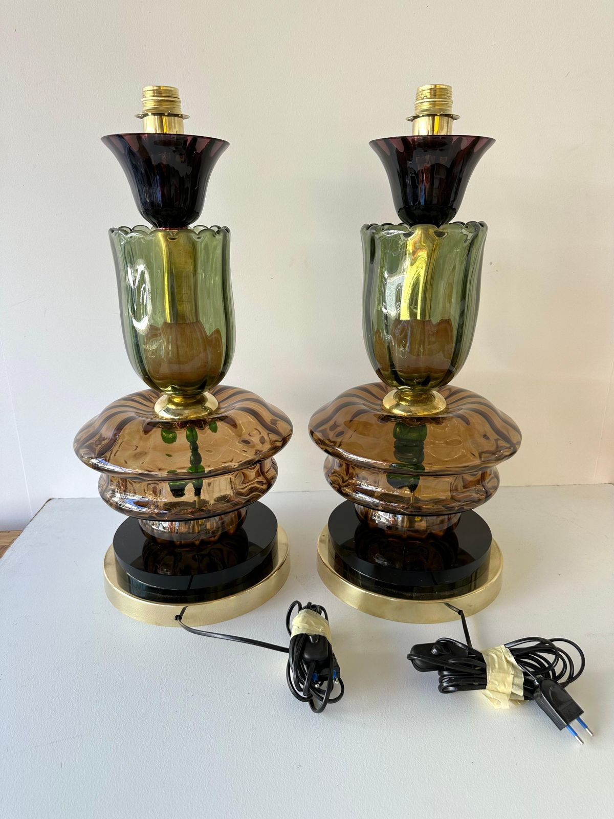 Contemporary Pair Of Brass And Murano Glass Flower Lamps, Italy photo furniture
