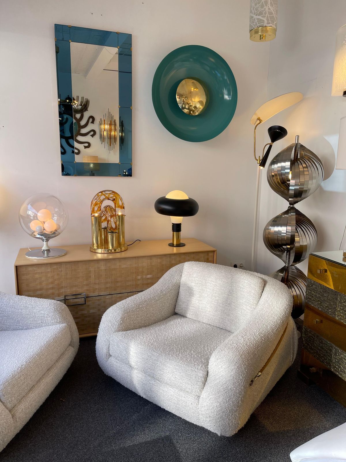 Lighting Contemporary Pair Of Curve Lacquered Metal And Brass Sconces, Italy photo