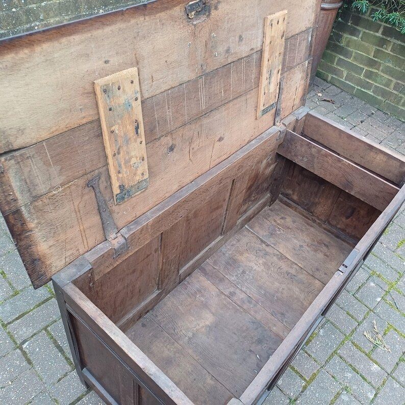 photo furniture Huge Classic Antique Vintage Old English Oak Mid 19th Century Oak Trunk Or Coffer Free Hand Delivery