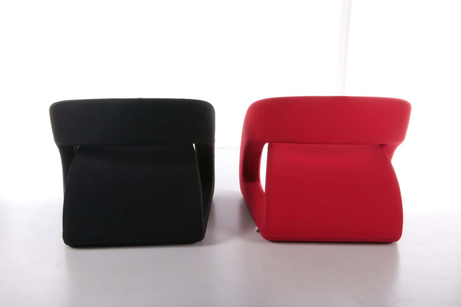 Smile Armchair, Design By Marcello Ziliani For Bbb Emmebi Bonacina photo vinterior