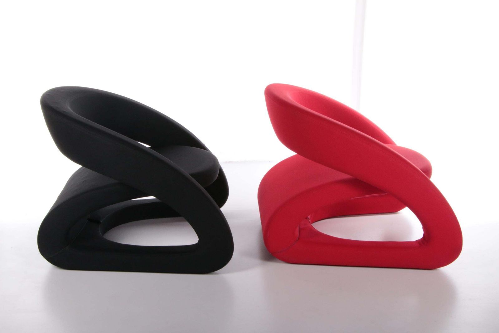 Smile Armchair, Design By Marcello Ziliani For Bbb Emmebi Bonacina photo buy
