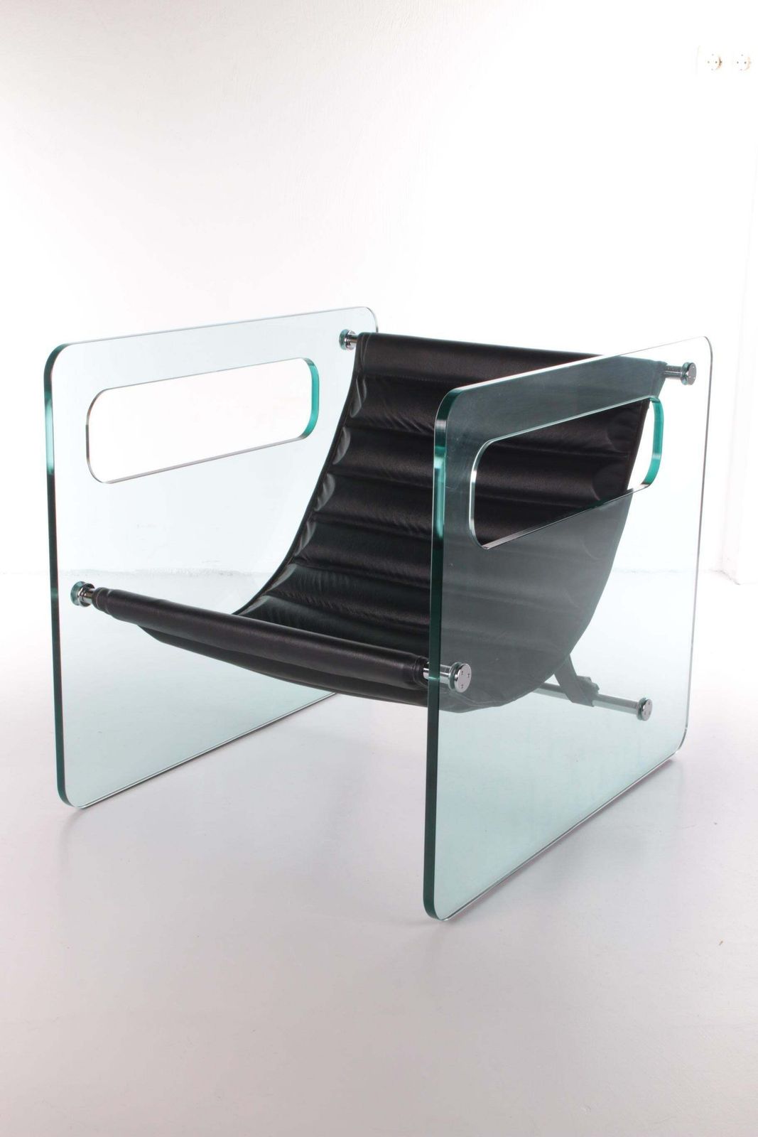 Black Leather Chair By Giovanni Tommaso Garattoni Italy Glass And Black Leather photo 5559.0