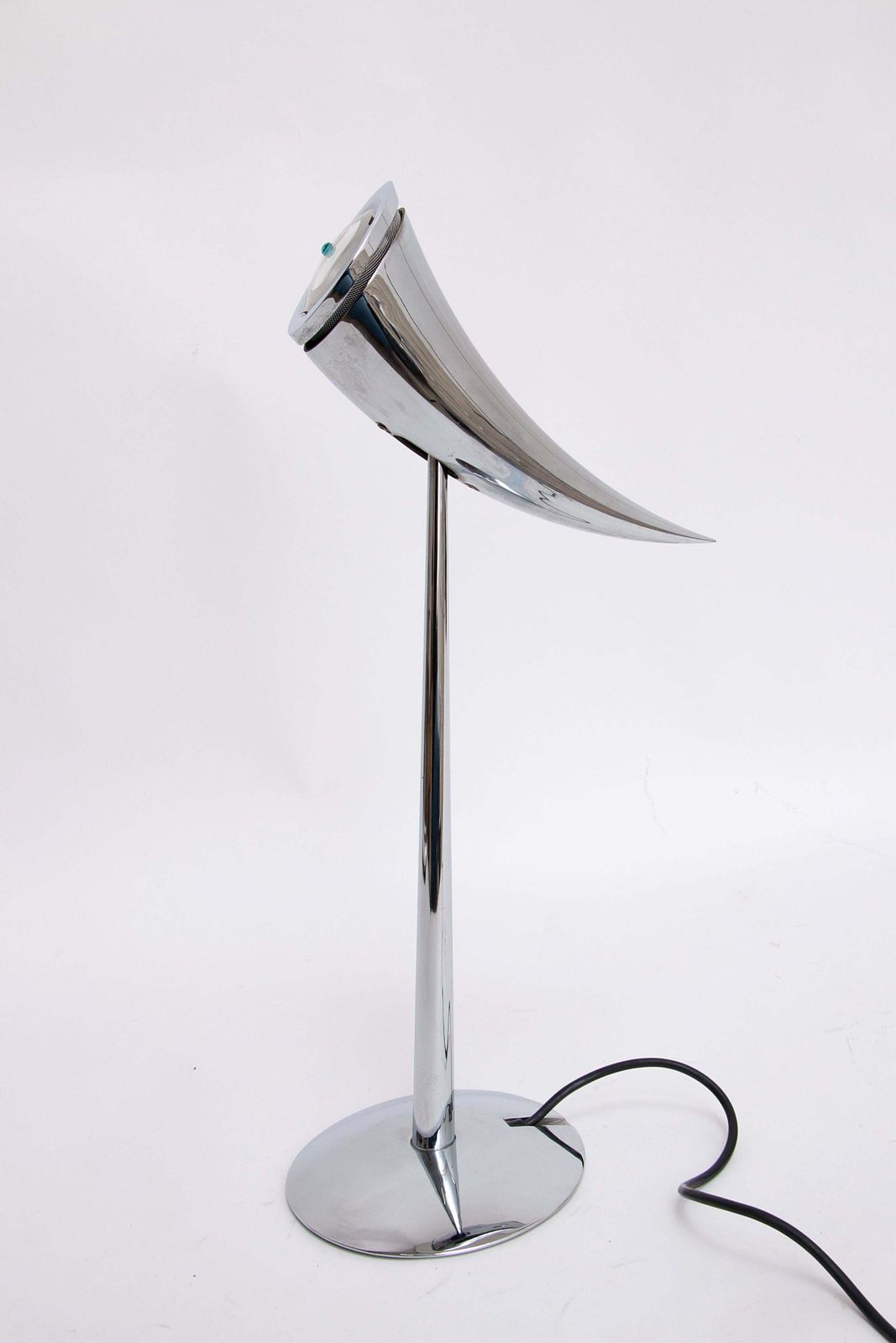 photo vintage Ara Table Lamp By Philippe Starck Design For Flos  1988