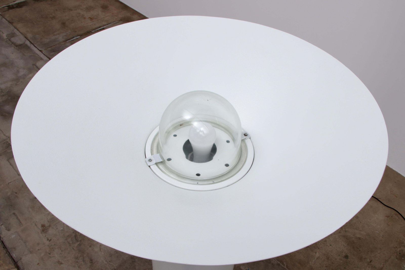 5982.0 Large And Very Rare Big White Floor Lamps By Elio Martinelli, 1960 Italy photo