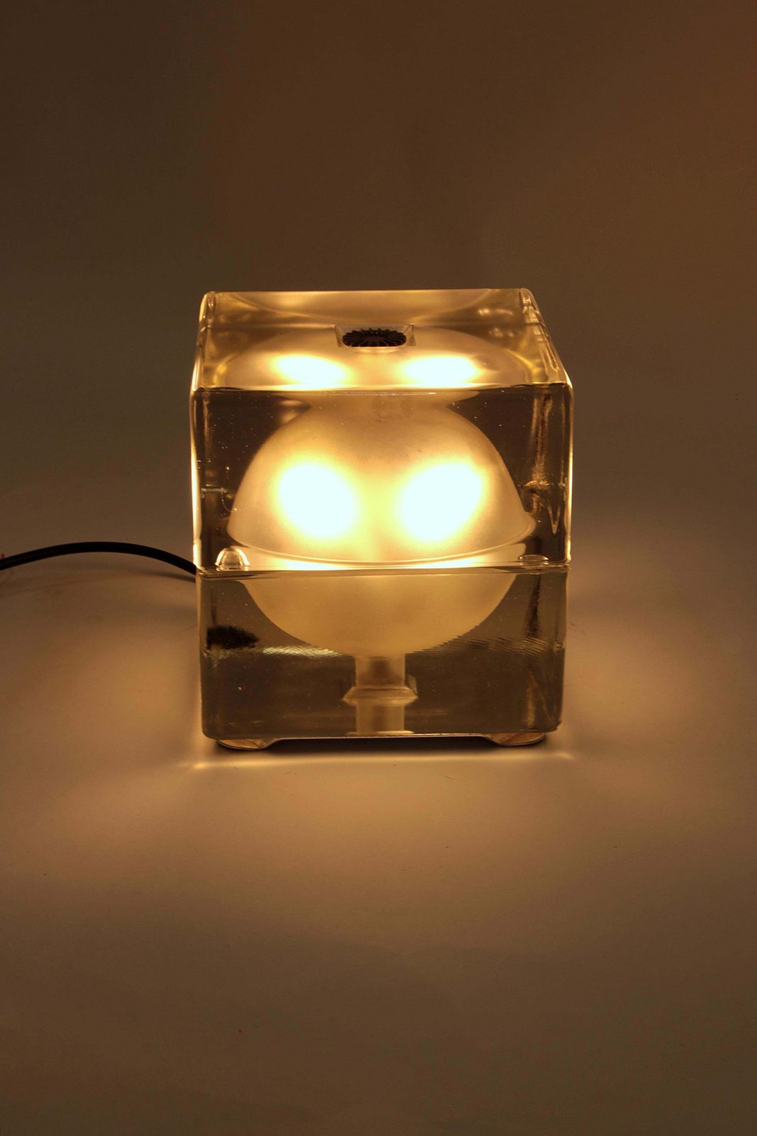 Alessandro Mendini “Cubosfera” Table Lamp Metal Crome Glass 1968 Italy photo Lighting