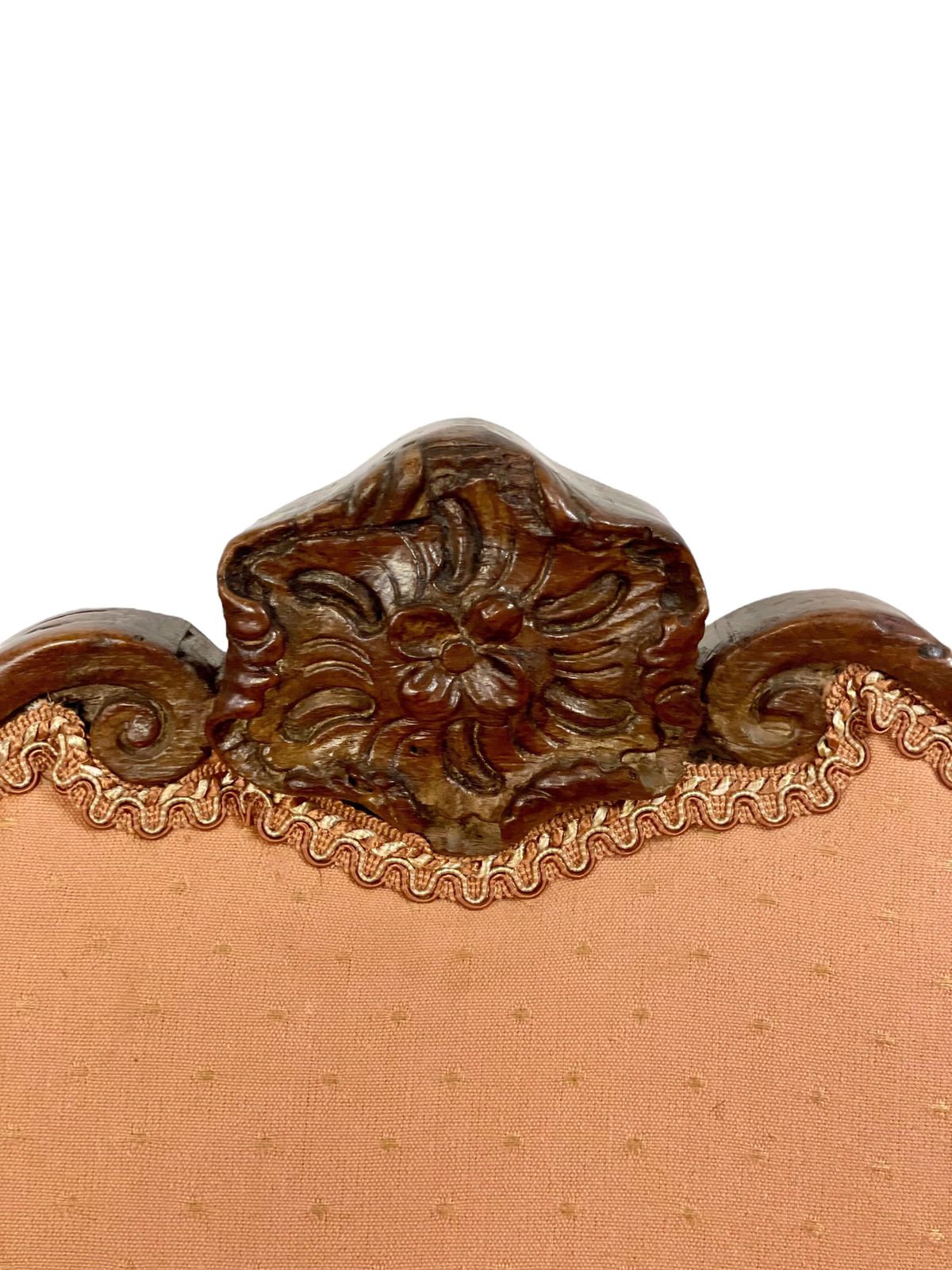 Furniture 1720s French Regence Pair Of Beech Slipper Chairs photo