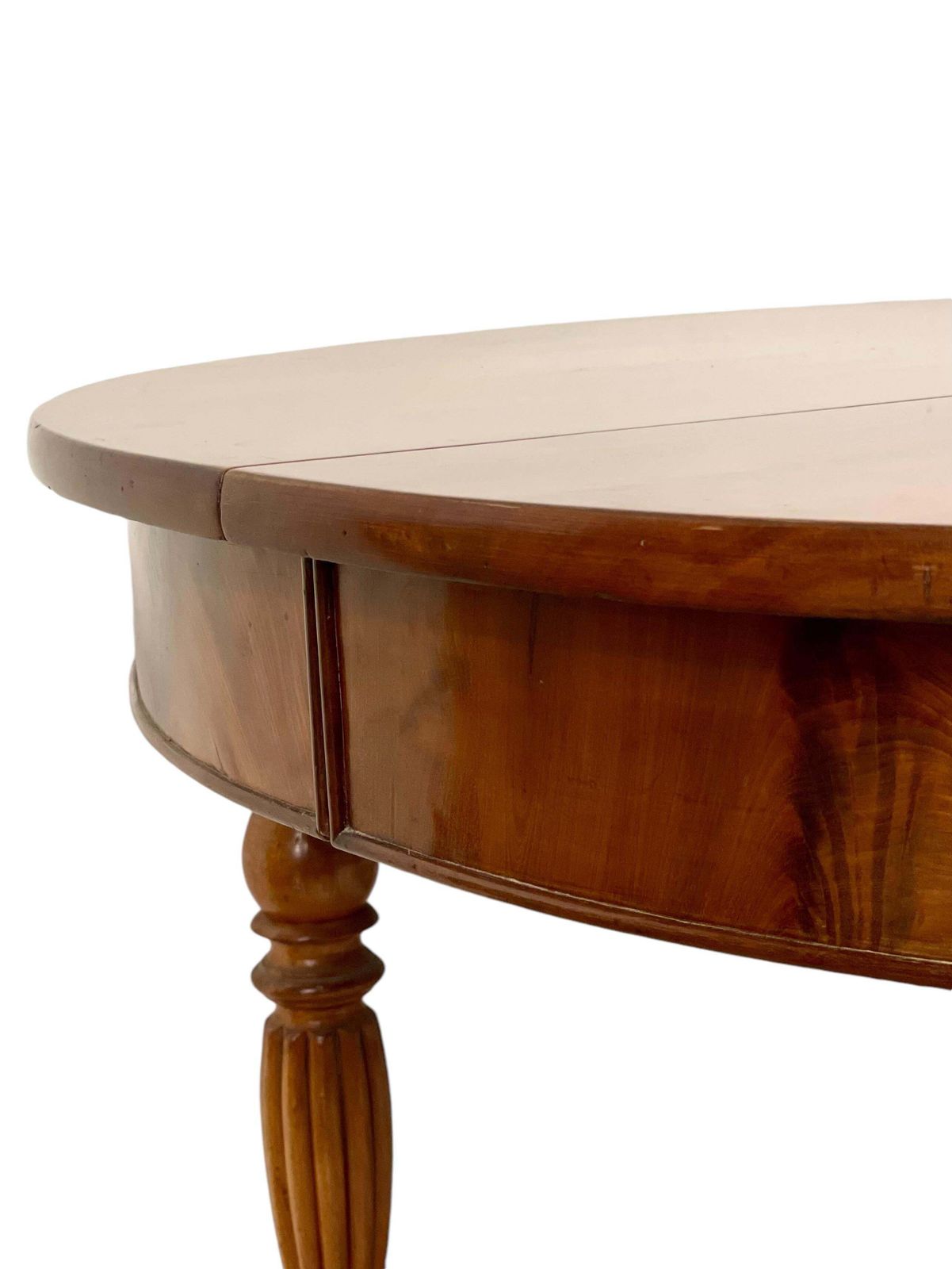 photo furniture 19th Century Extendable Dining Table