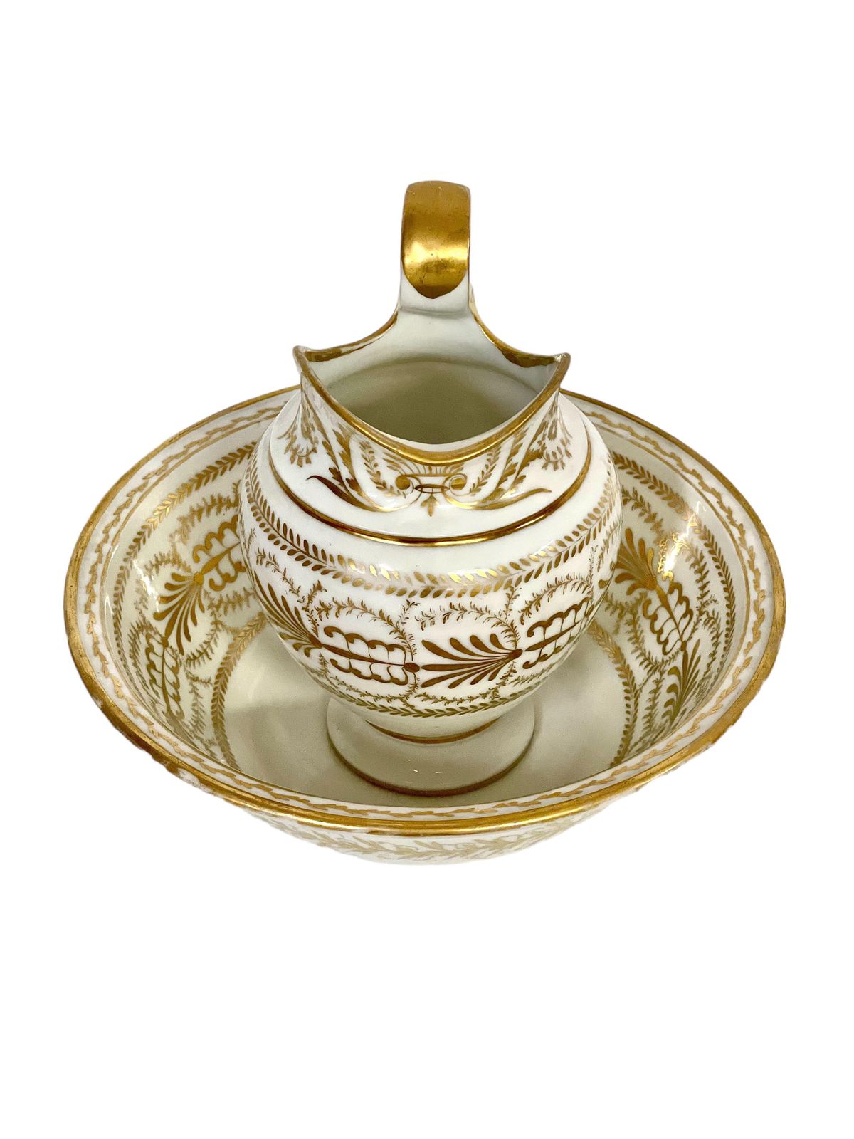 19th Century Set Of Old Paris Porcelain Wash Jug And Basin With Gilt Decoration photo Home Decor