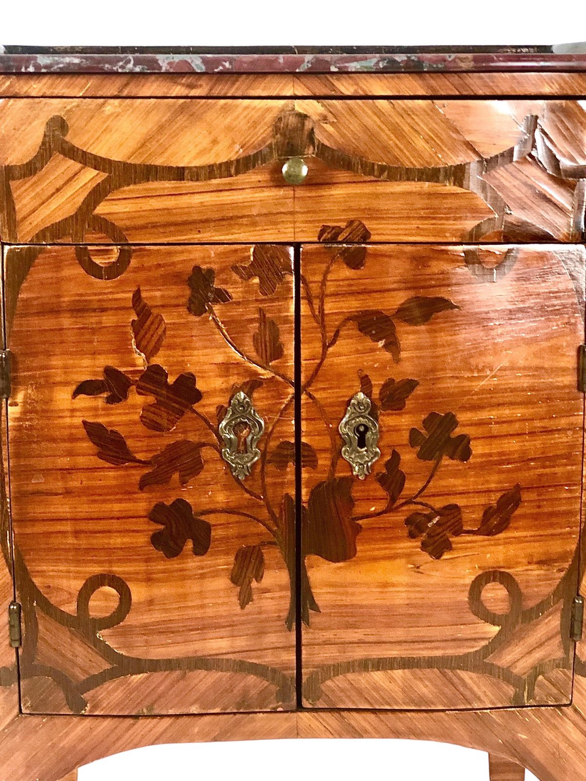 1900s Louis XV Style French Petite Commode photo for sale