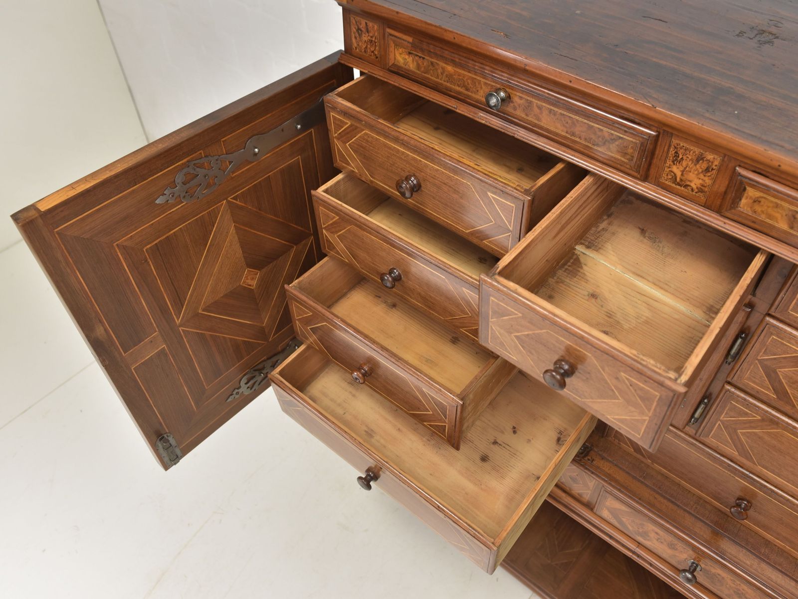 Antique! Cabinet Restored Baroque Circa 1720 Walnut Stollen Cabinet photo 2879.0