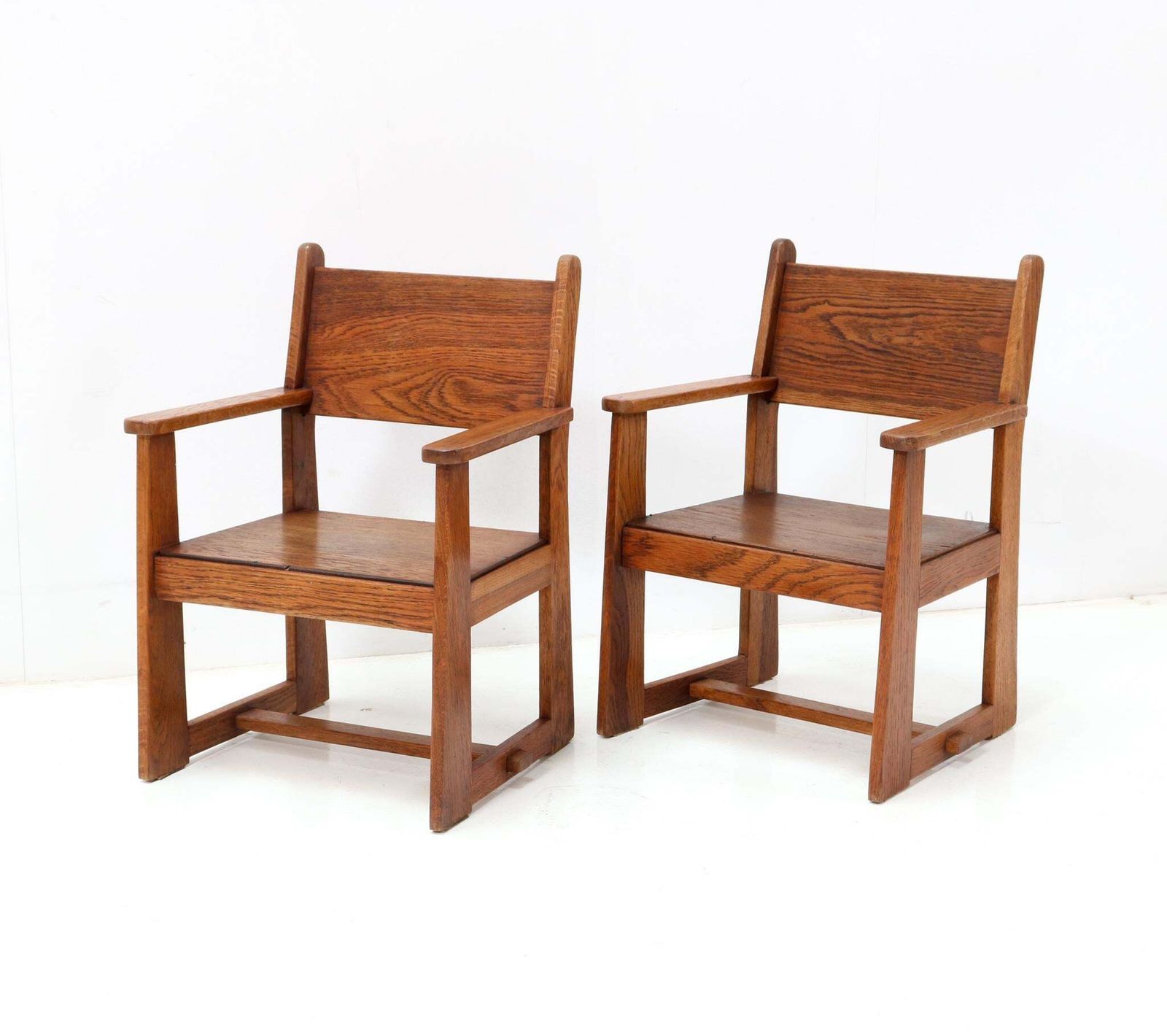 photo furniture Two Art Deco Modernist Children's Armchairs By Jan Wils For Eik En Linden, 1918