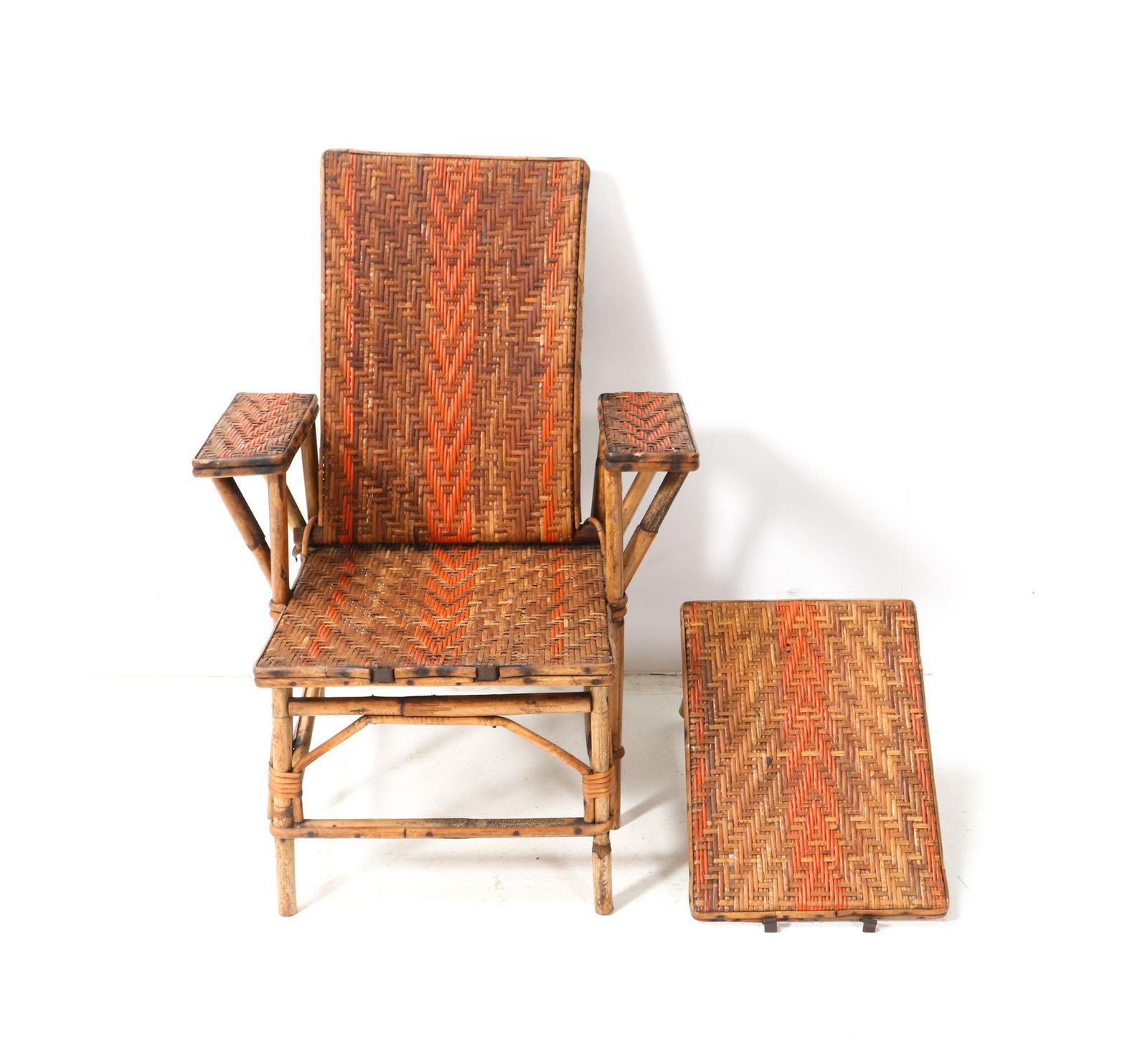 Rattan Art Nouveau Children's Folding Deck Chair Or Lounge Chair, 1900s photo 1077.0
