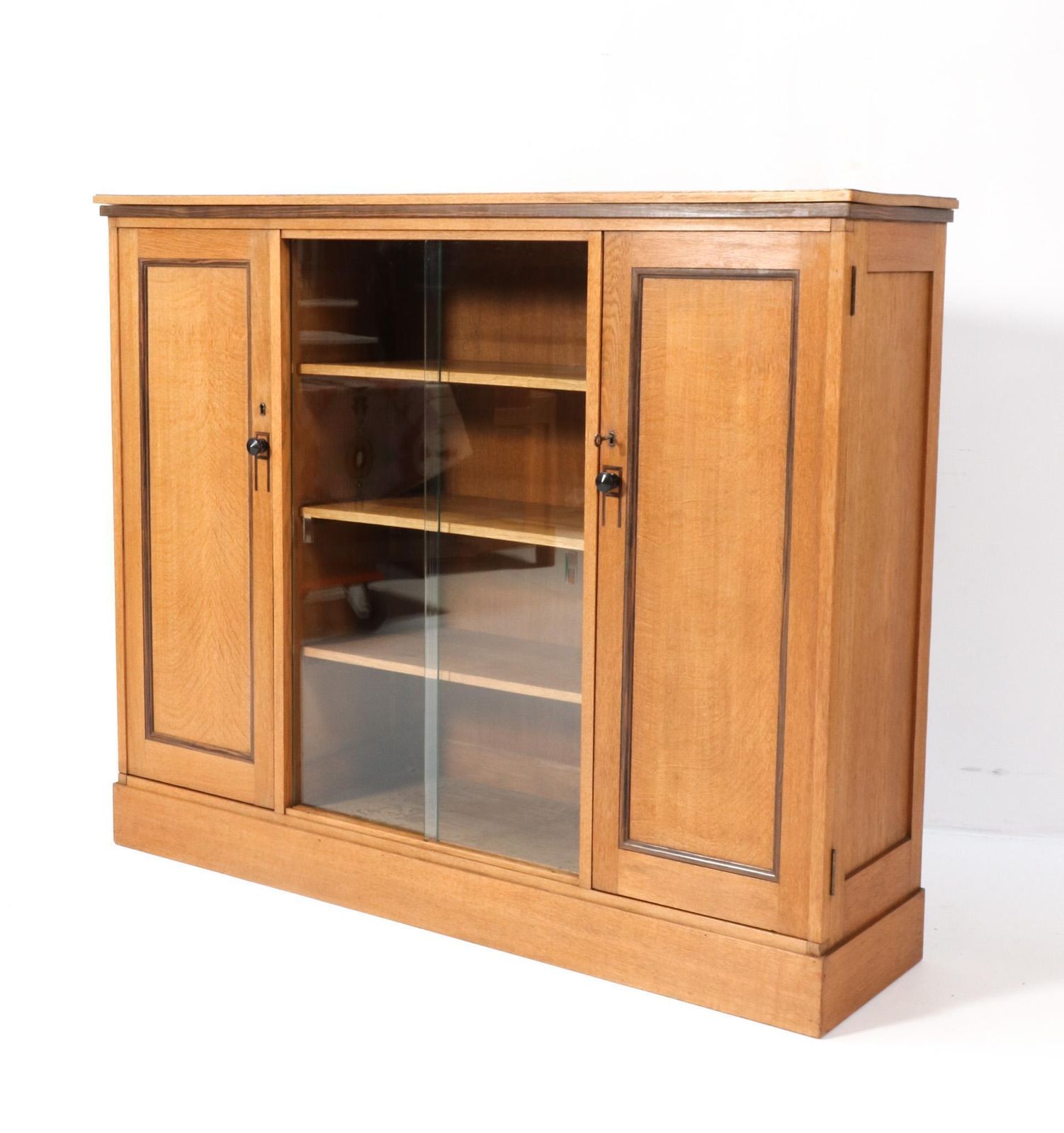 Art Deco Modernist Bookcase With Glass Sliding Doors, 1920s photo vinterior