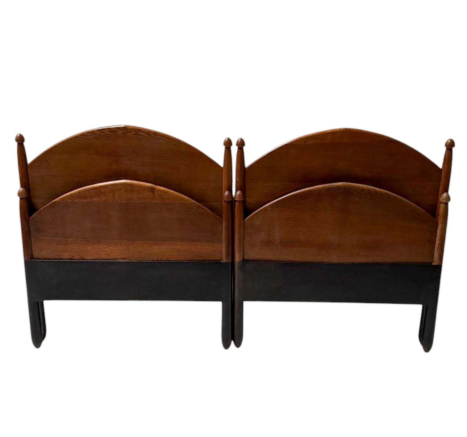 Willem Penaat Art Deco Amsterdamse School Twin Beds For Metz & Co., 1920s photo furniture