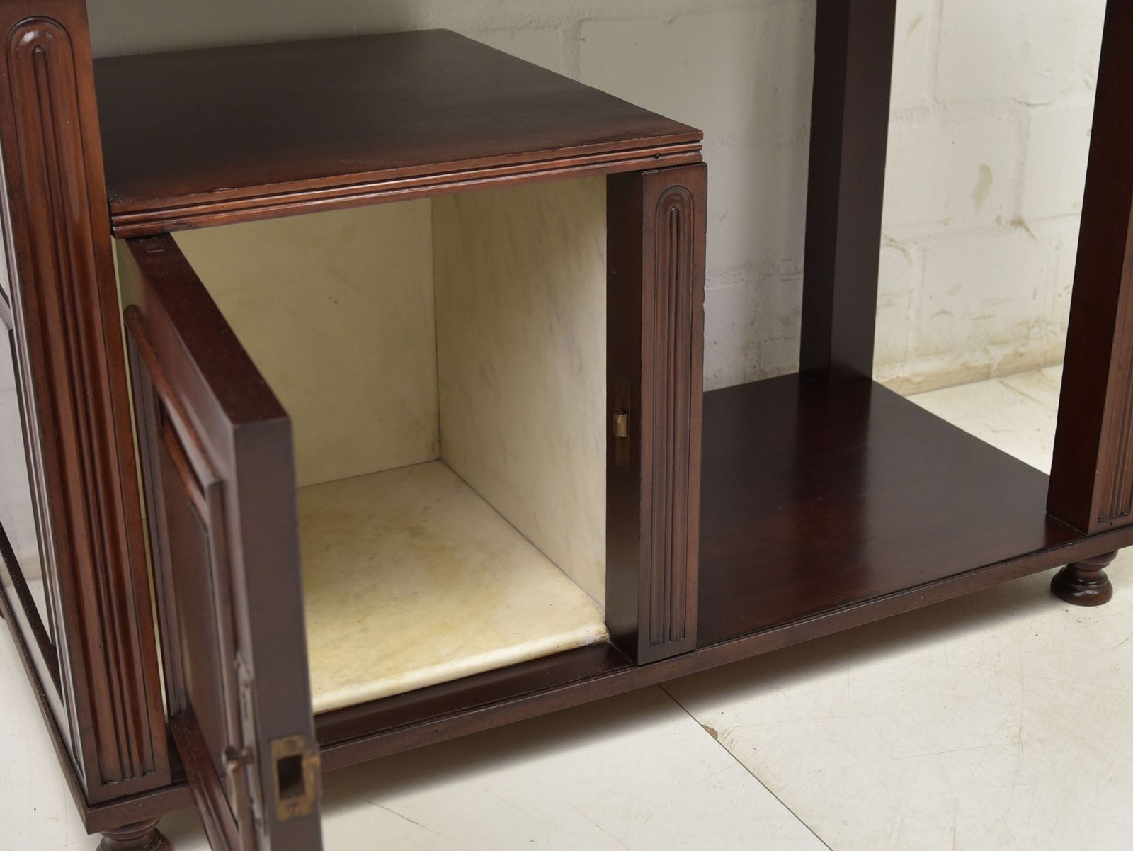 Antique! Side Table / Bedside Table Restored Art Deco Mahogany Chest Of Drawers photo 743.0