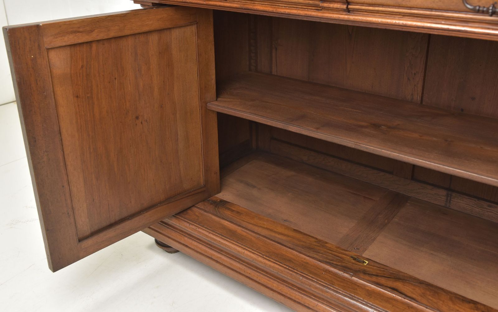 Antique! Restored Walnut Sideboard, Gründerzeit Buffet Cabinet, Credenza photo Furniture