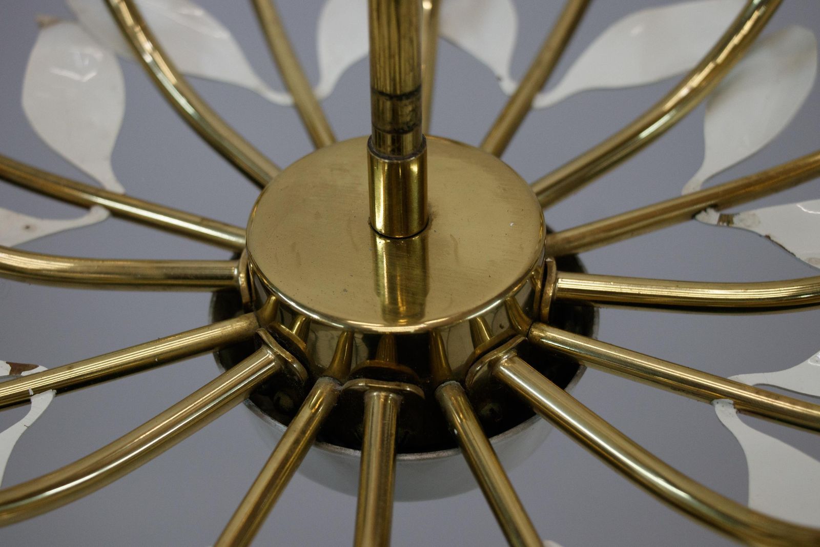 Elegant Floral Ceiling Lamp By Vereinigte Werkstätten, Germany, Munich 1950s photo vinterior