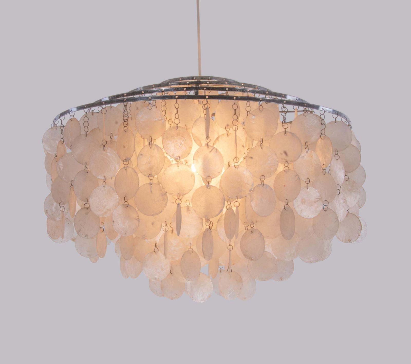 '1 Of 3' Fun Shell Chandelier By Verner Panton For J. Luber Ag, Switzerland 1964 photo for sale