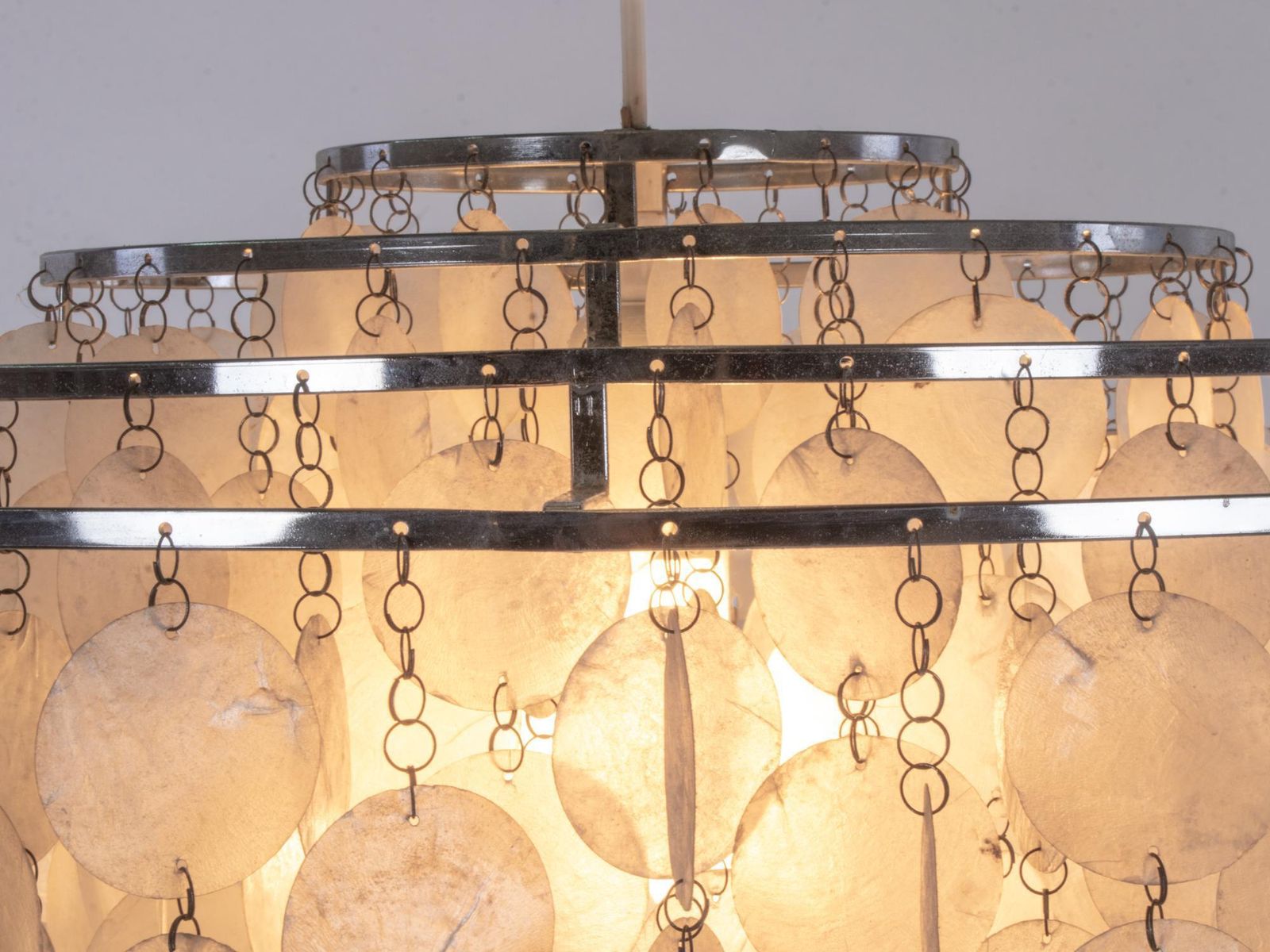 '1 Of 3' Fun Shell Chandelier By Verner Panton For J. Luber Ag, Switzerland 1964 photo Lighting
