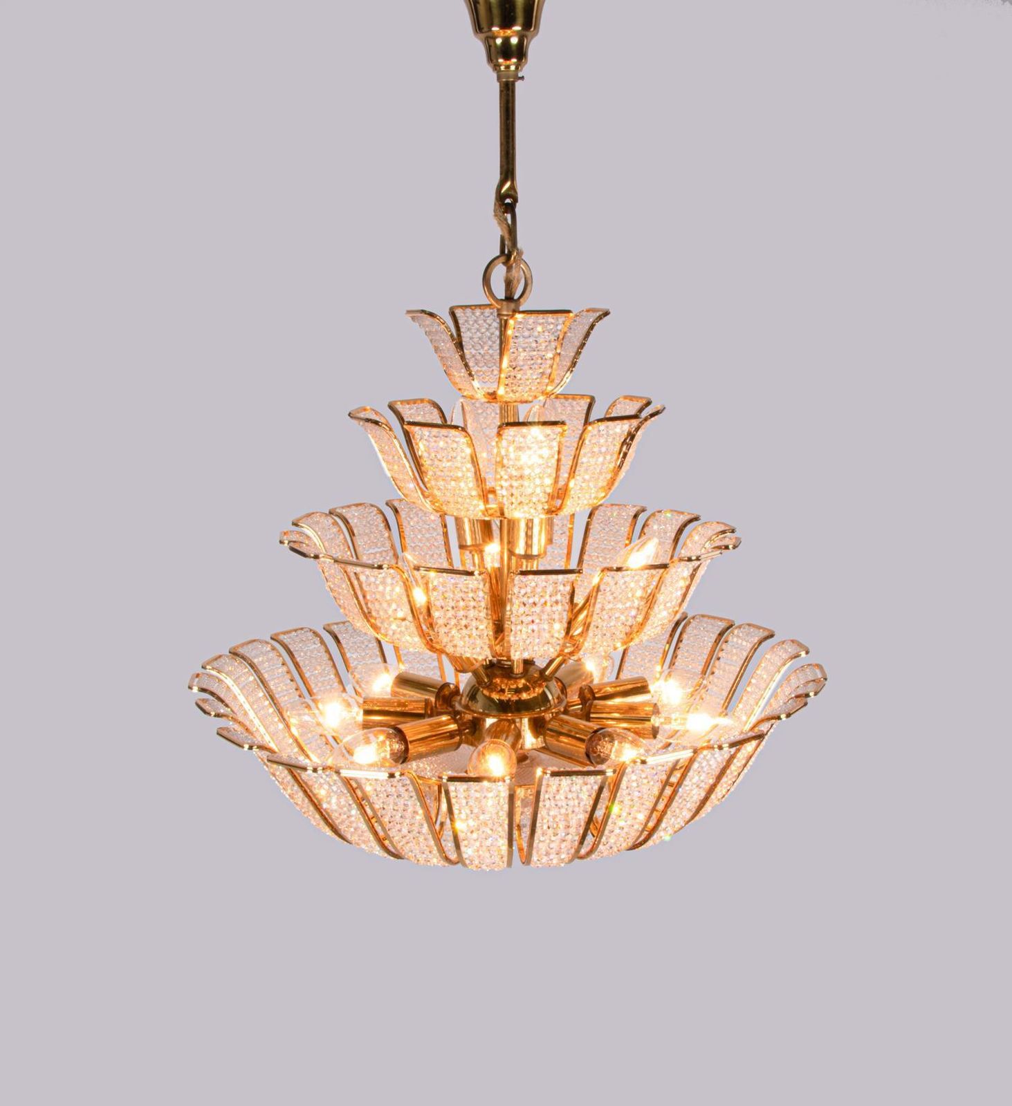 photo furniture Hollywood Regency Chandelier Crystal & Gilt Brass By Palwa, Germany 1960