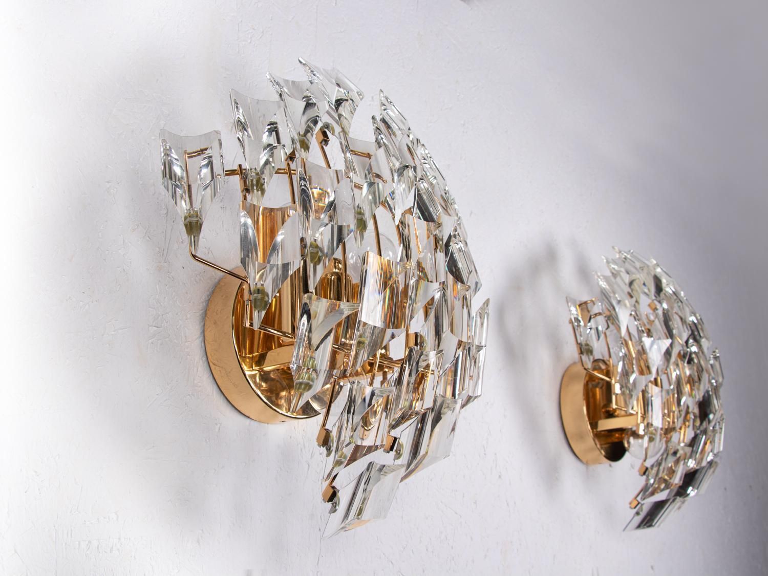 Pair Of Crystal & Gold Plated Wall Lights By Oscar Torlasco For Stilkronen 1970s photo furniture