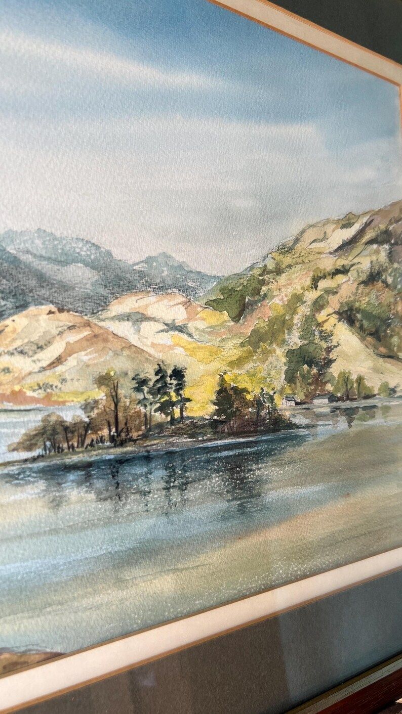 Framed Mid Century Watercolour Painting – Tranquil Lake & Mountain Landscape photo vinterior