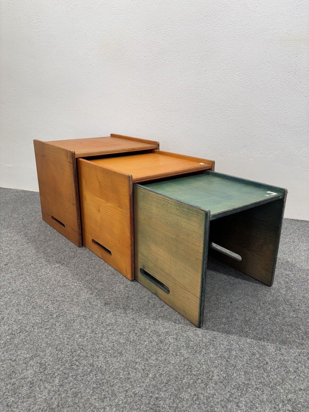 Saporiti Italia Tris Tables Stackable Wood 1970s Design Modernariato photo furniture