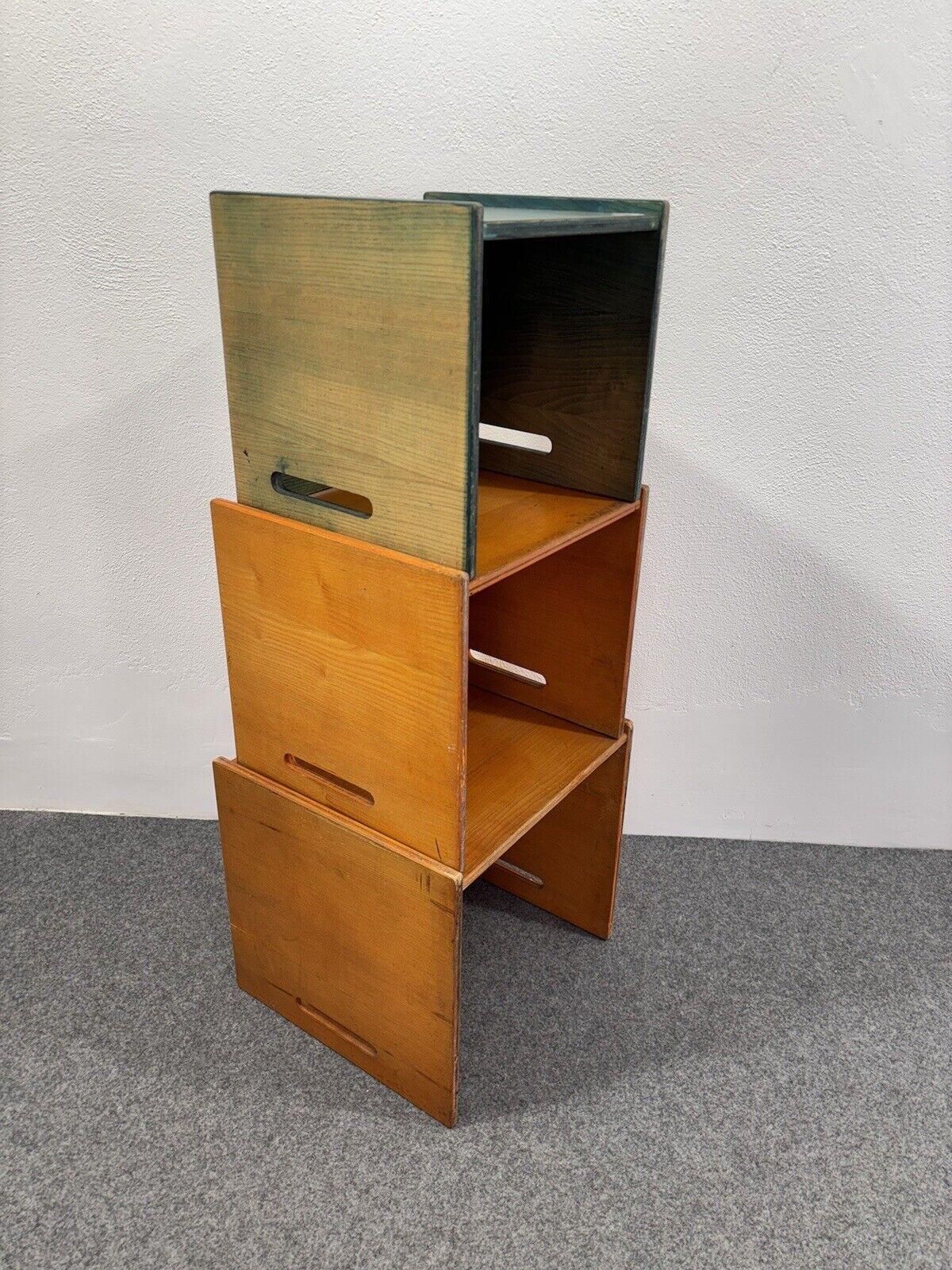 Saporiti Italia Tris Tables Stackable Wood 1970s Design Modernariato photo 861.0