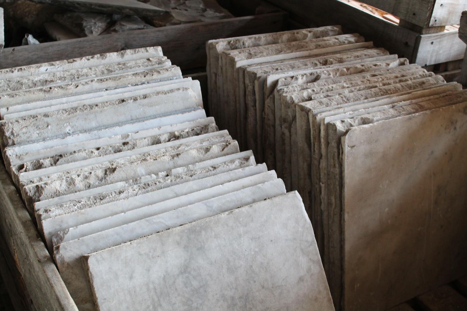 Reclaimed Antique Carrara Marble Floor Tiles photo 142.0