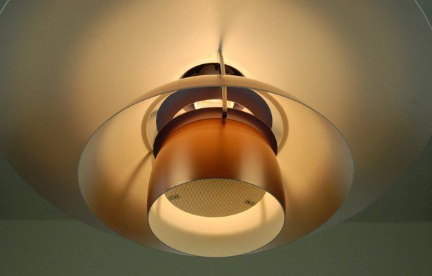 895.0 Ph 4 1/2 4 Pendant Lamp By Poul Henningsen For Louis Poulsen, 1980s photo