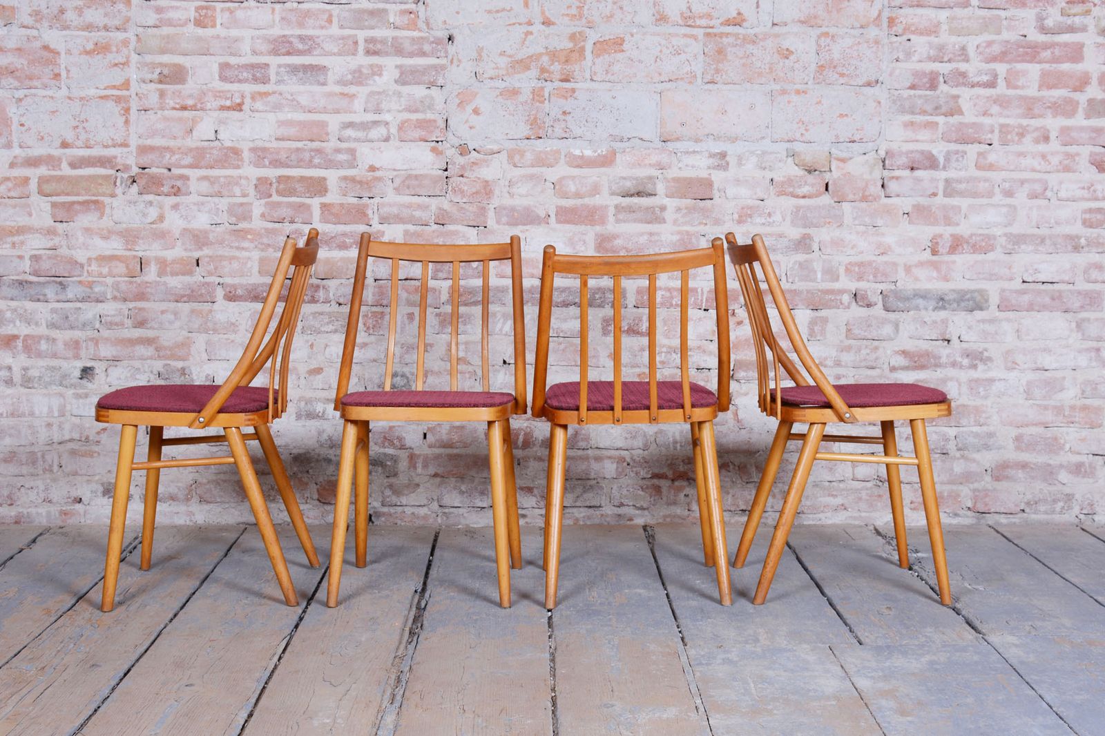 photo furniture Set Of Four Original Mid Century Chairs, By Antonín šuman, Beech, Czech, 1960s