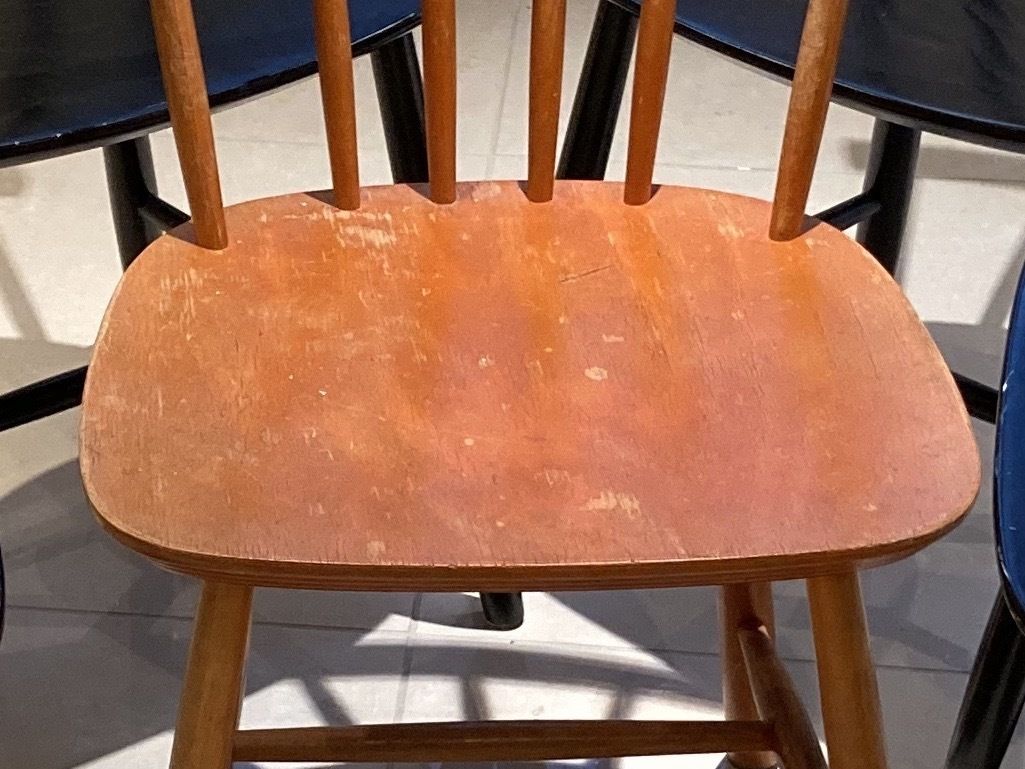 Vintage Mid Century Style Set Of 5 Dining Chairs 4 Black 1 Orange photo furniture