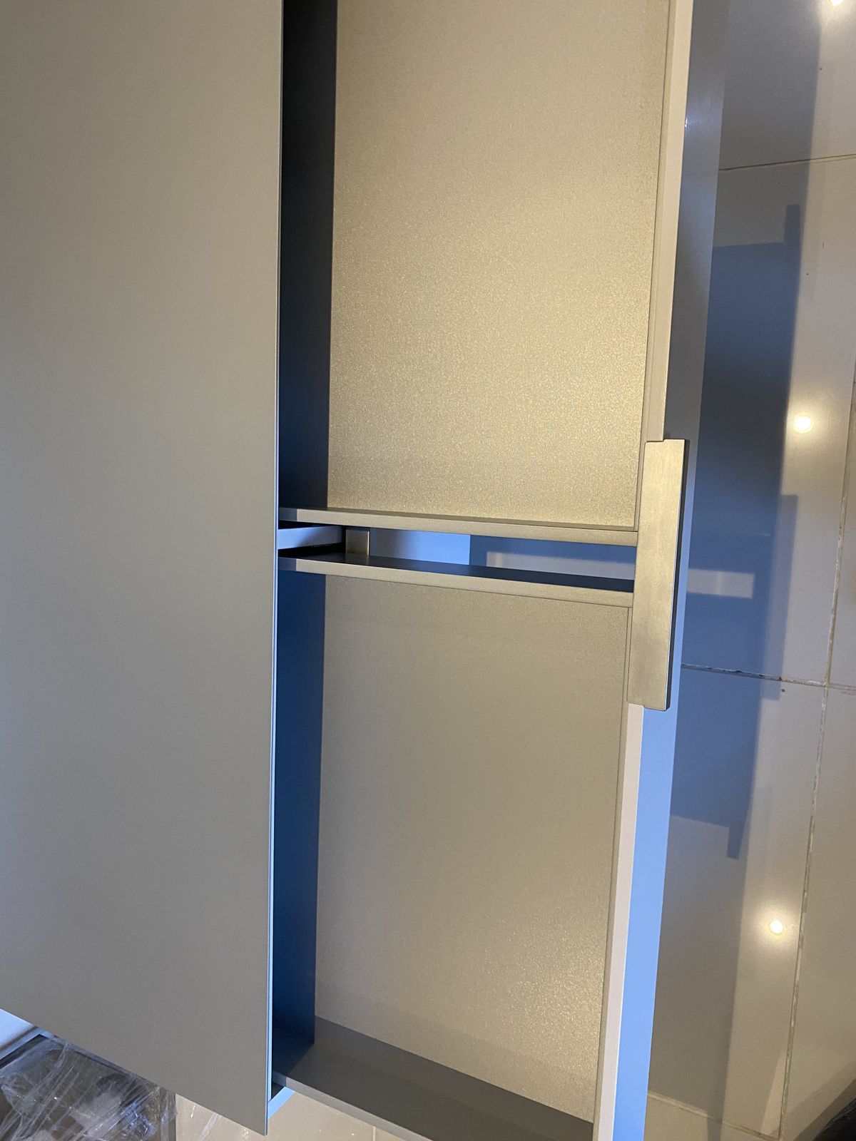 Ligne Roset Everywhere Cabinet photo vinterior