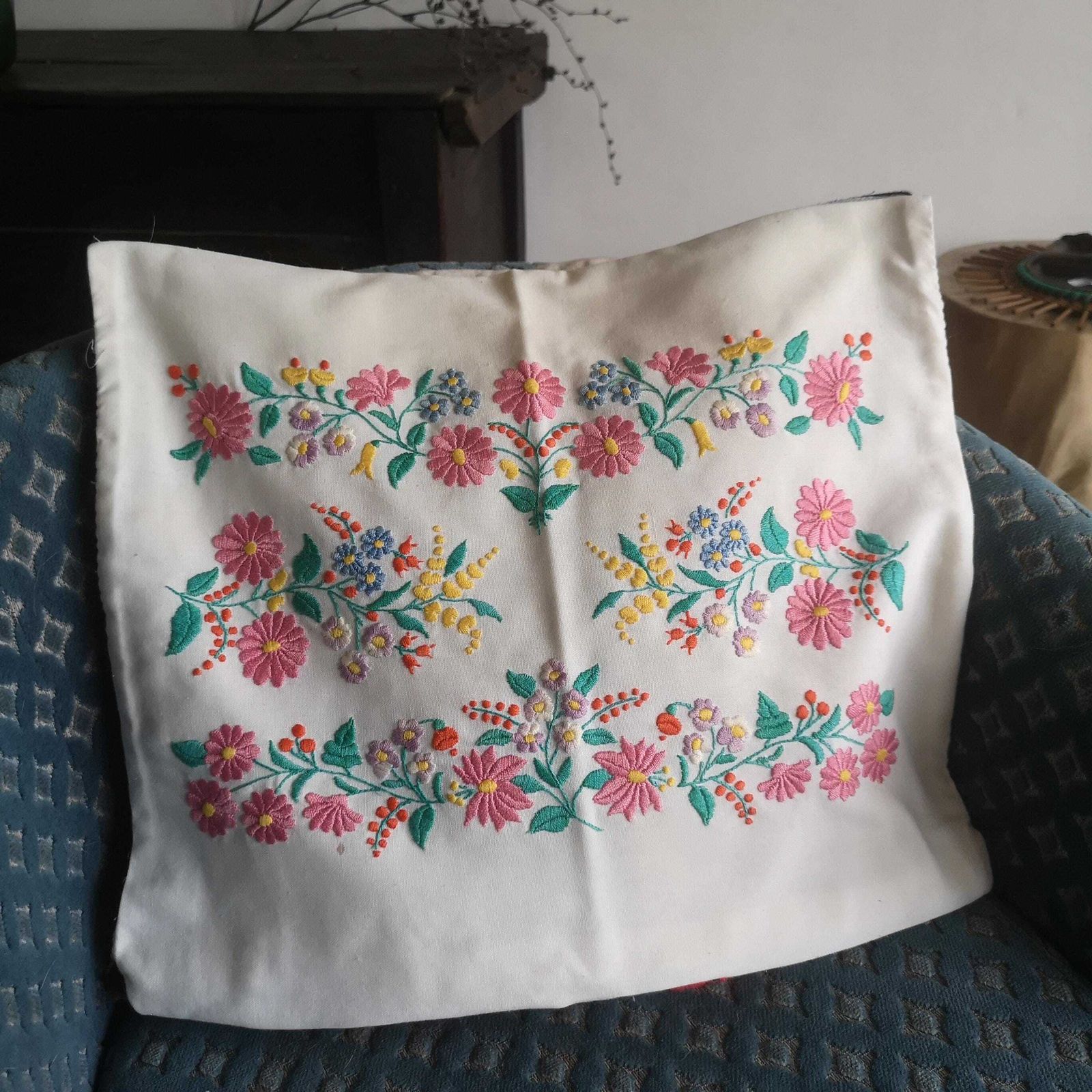 Beautiful Floral Kalocsa Cushion, Scater Pillow Cover Traditional Hungarian Flower Matyo Embroidery Stunning Work Vintage Eyecatching