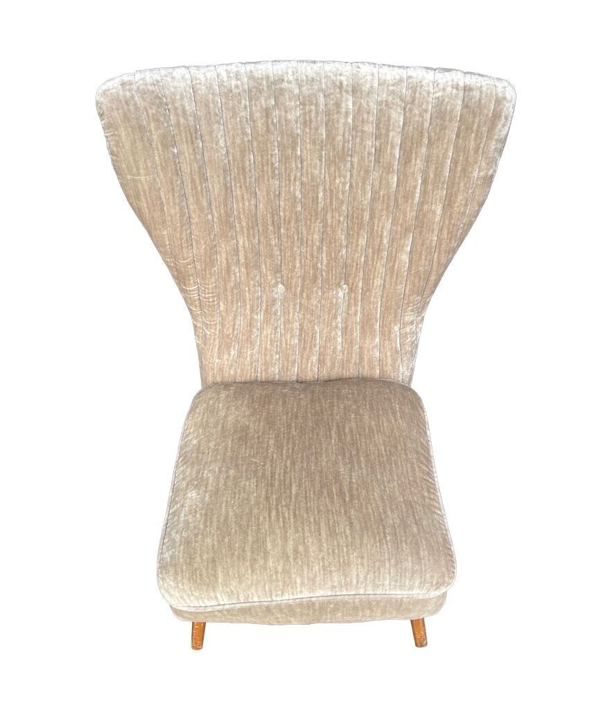 950.0 An Italian 1950s Cocktail Chair Upholstered In Mushroom Velvet. photo