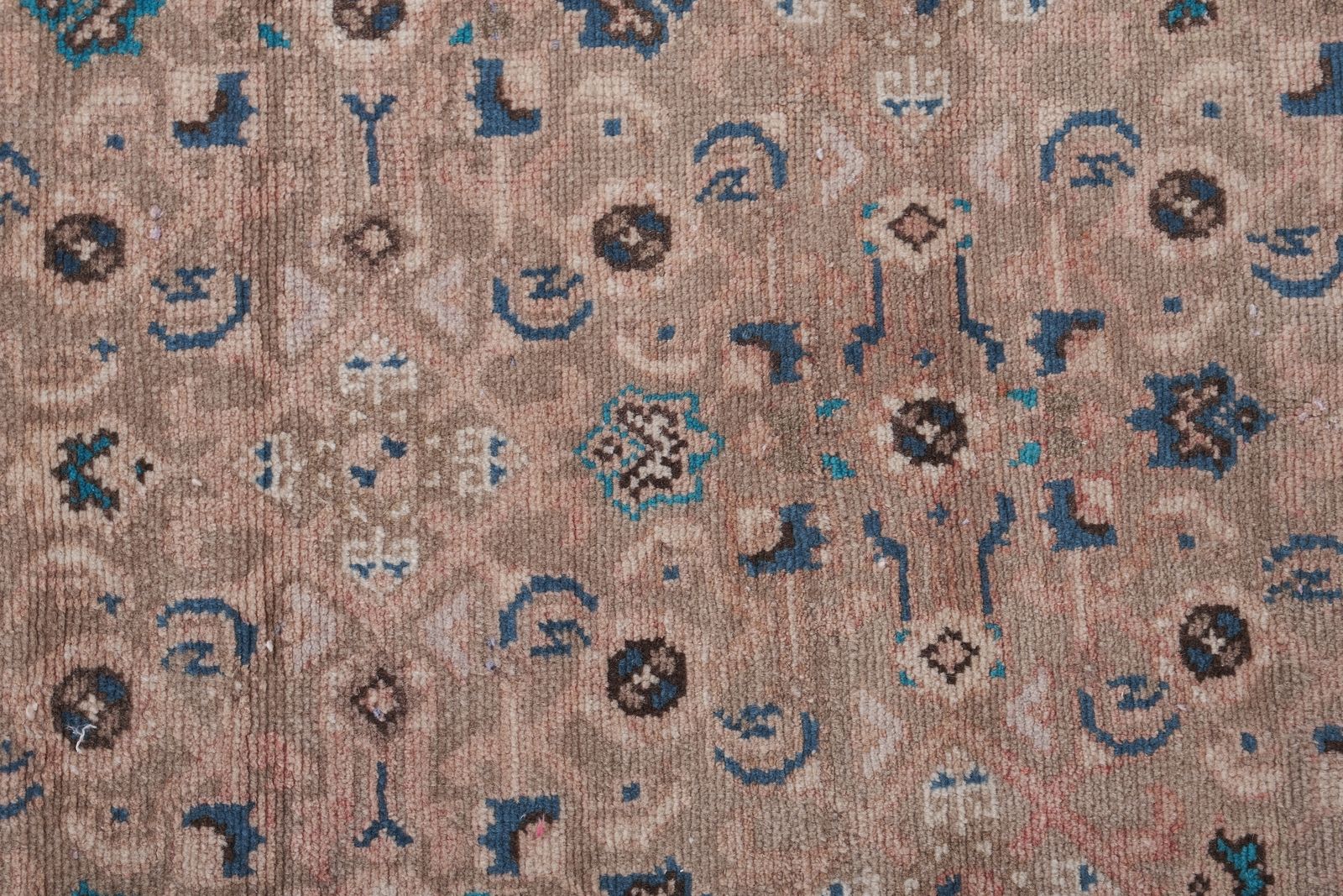 Caucasian Runner Rug 3'2'' X 13'7'' photo vinterior