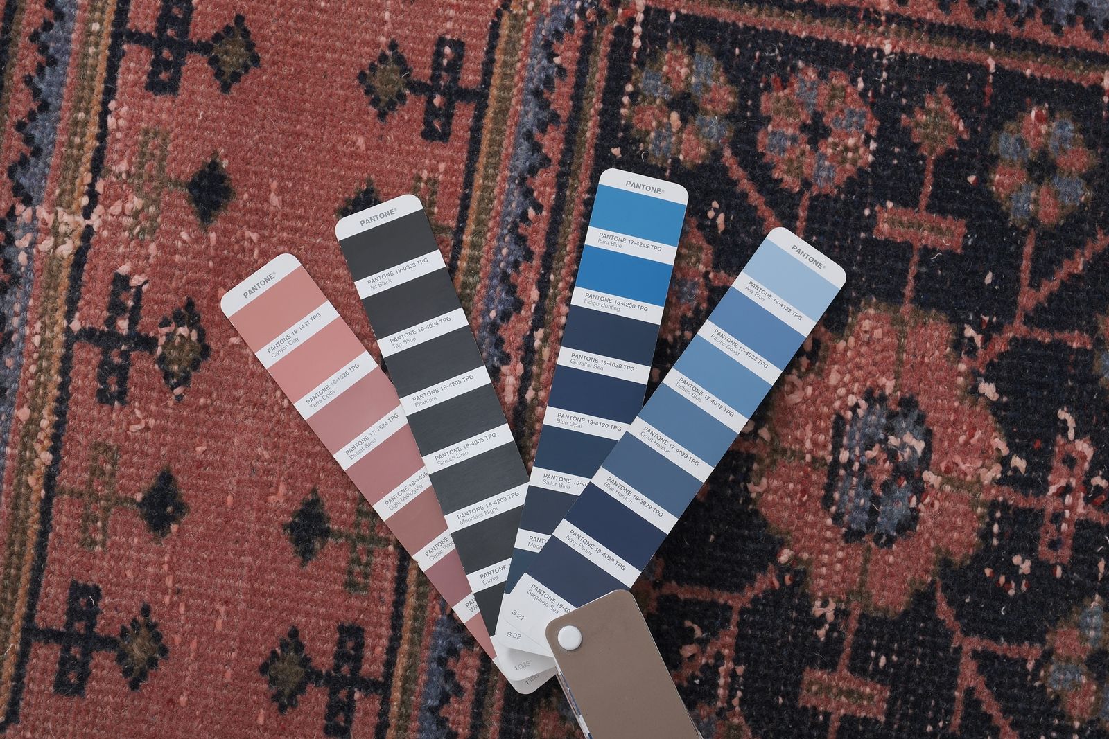 photo furniture Anatolian Turkish Hand Knotted Runner 2'5'' X 21'7''
