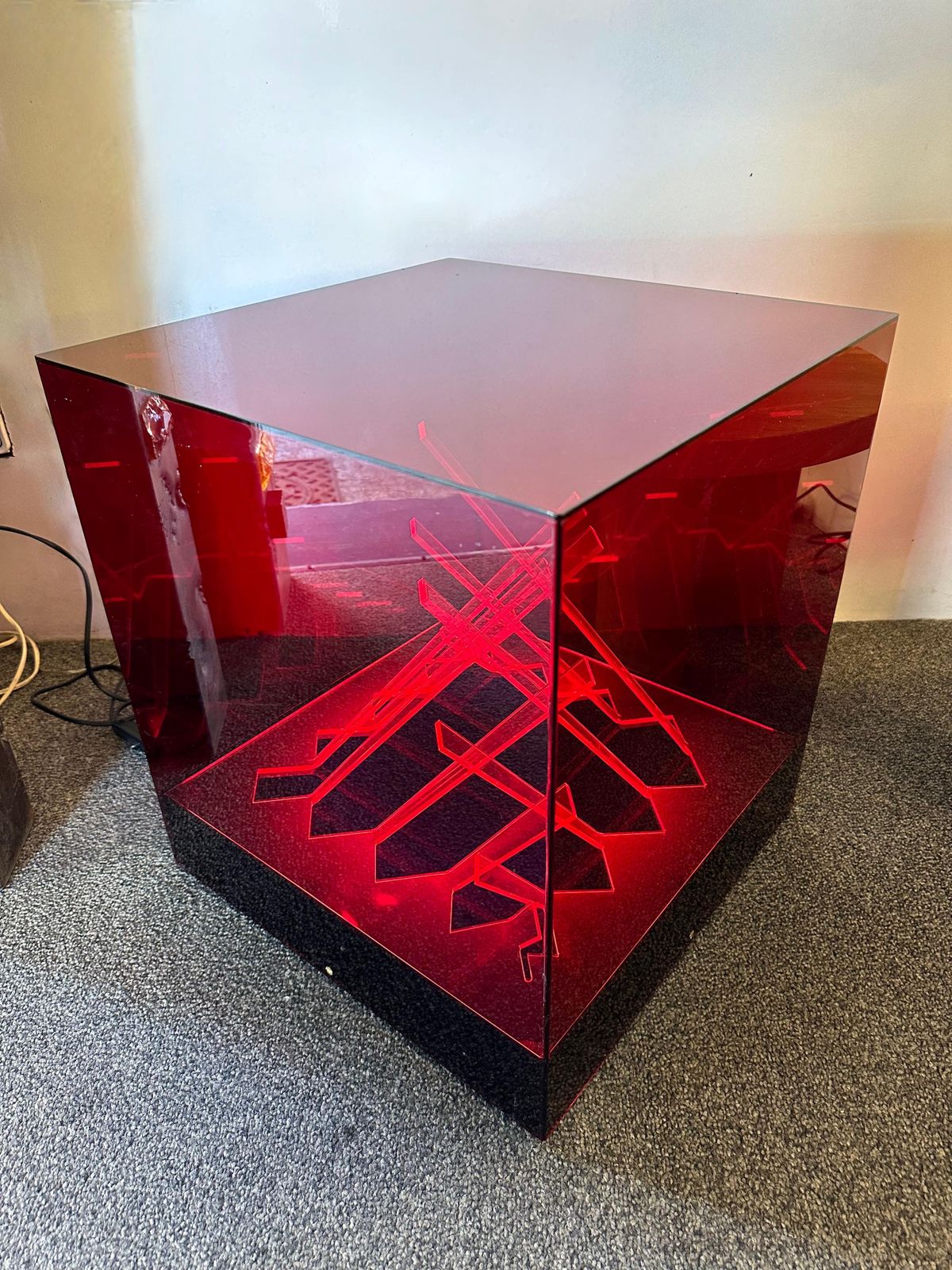 Art Lamp Sculpture Cinetic Cubo Di Teo Plexiglass By James Riviere, Italy, 1970s photo