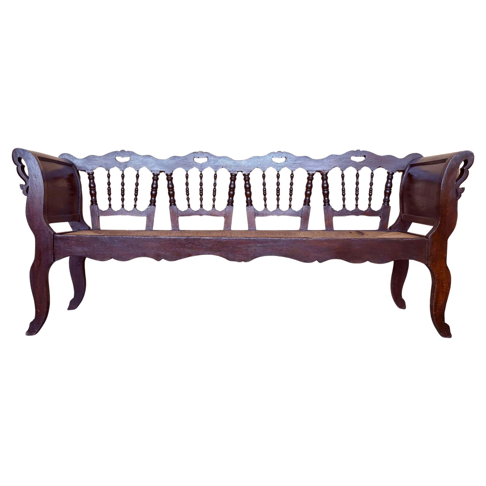Grand banc catalan en noyer, assise cannée, XXe siècle